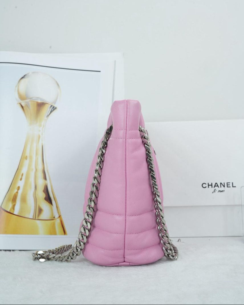 Mini Quilted Lola Buck