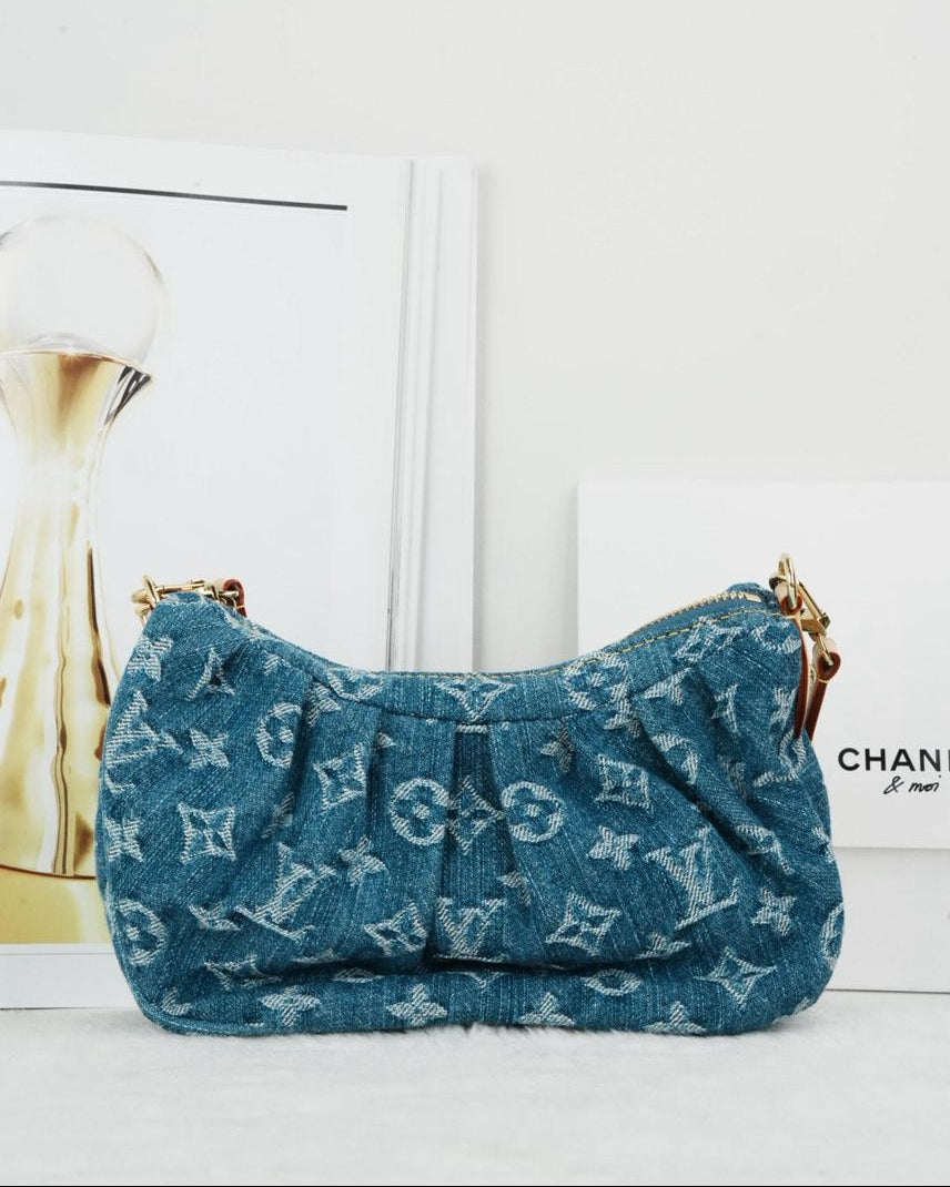 Pochette Valley – Reborn & Resell