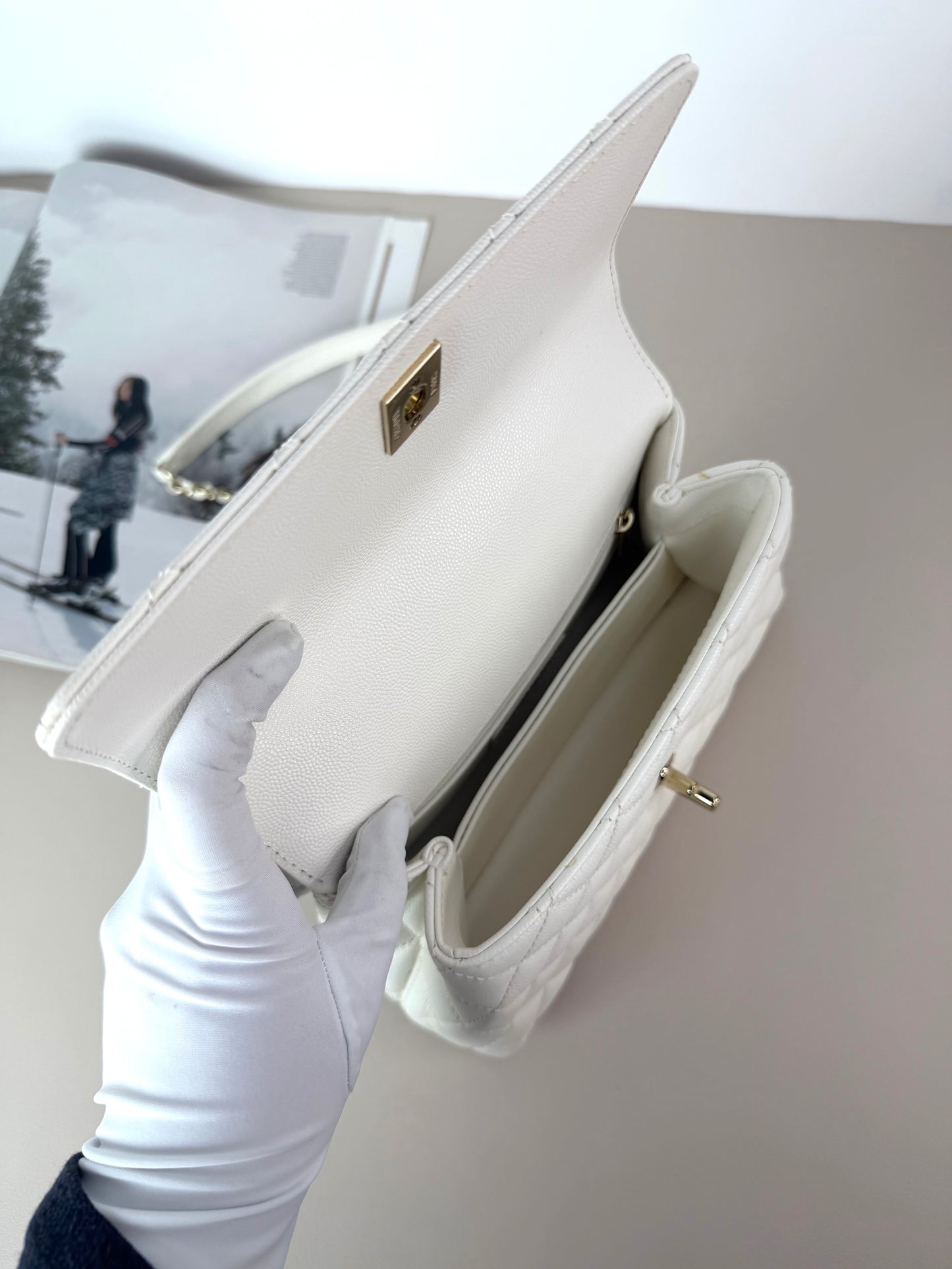 Coco Top Handle