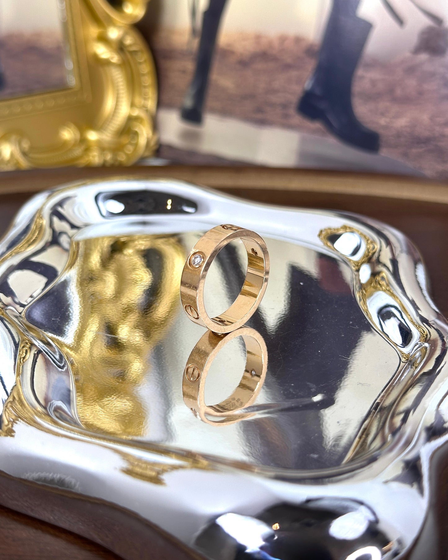 LOVE Ring