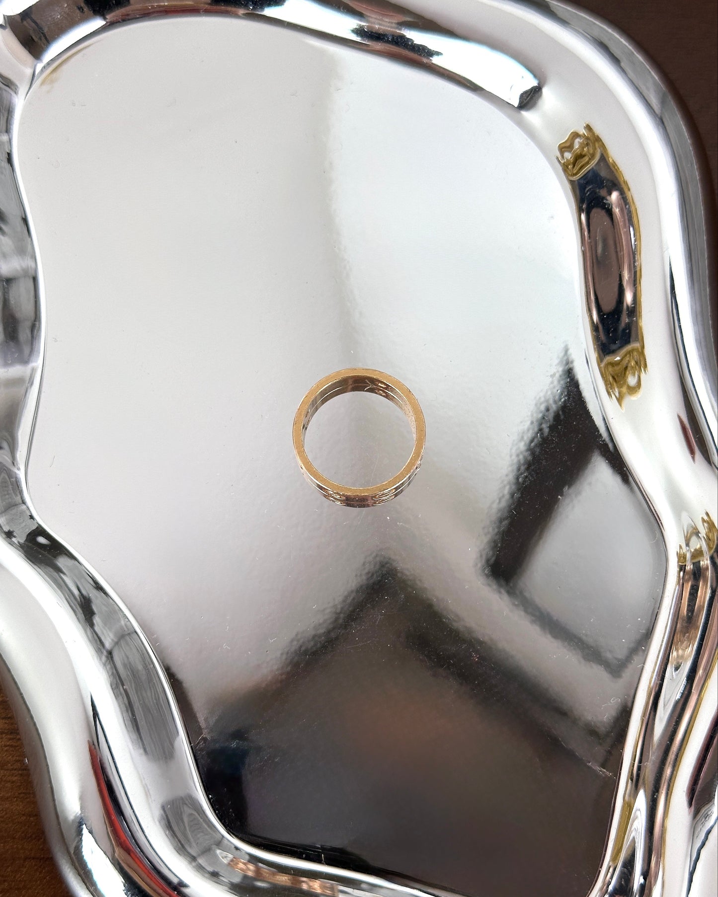LOVE Ring