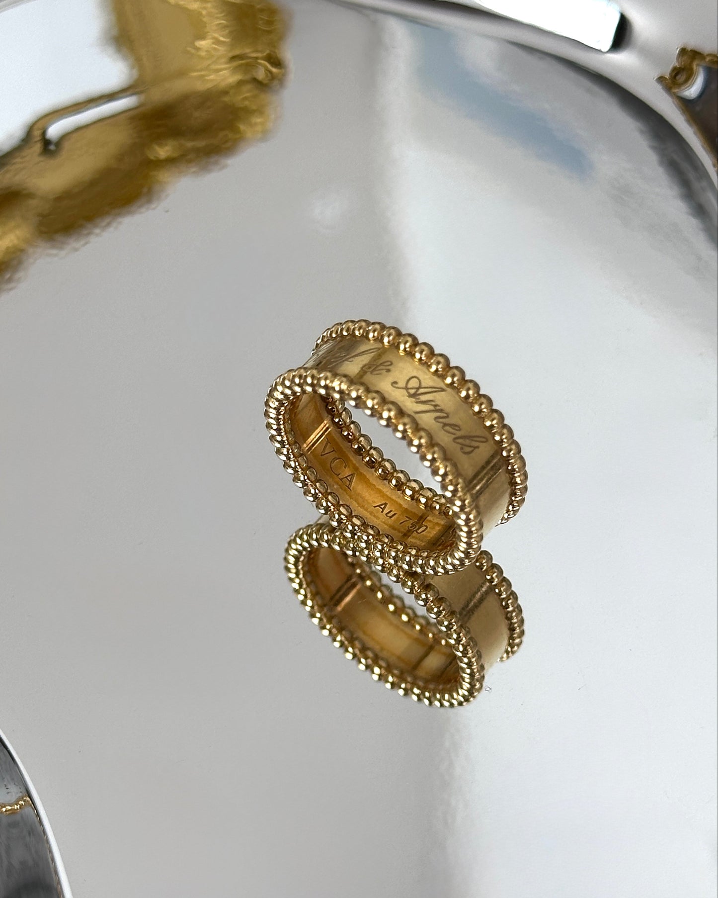 Perlée Signature Ring