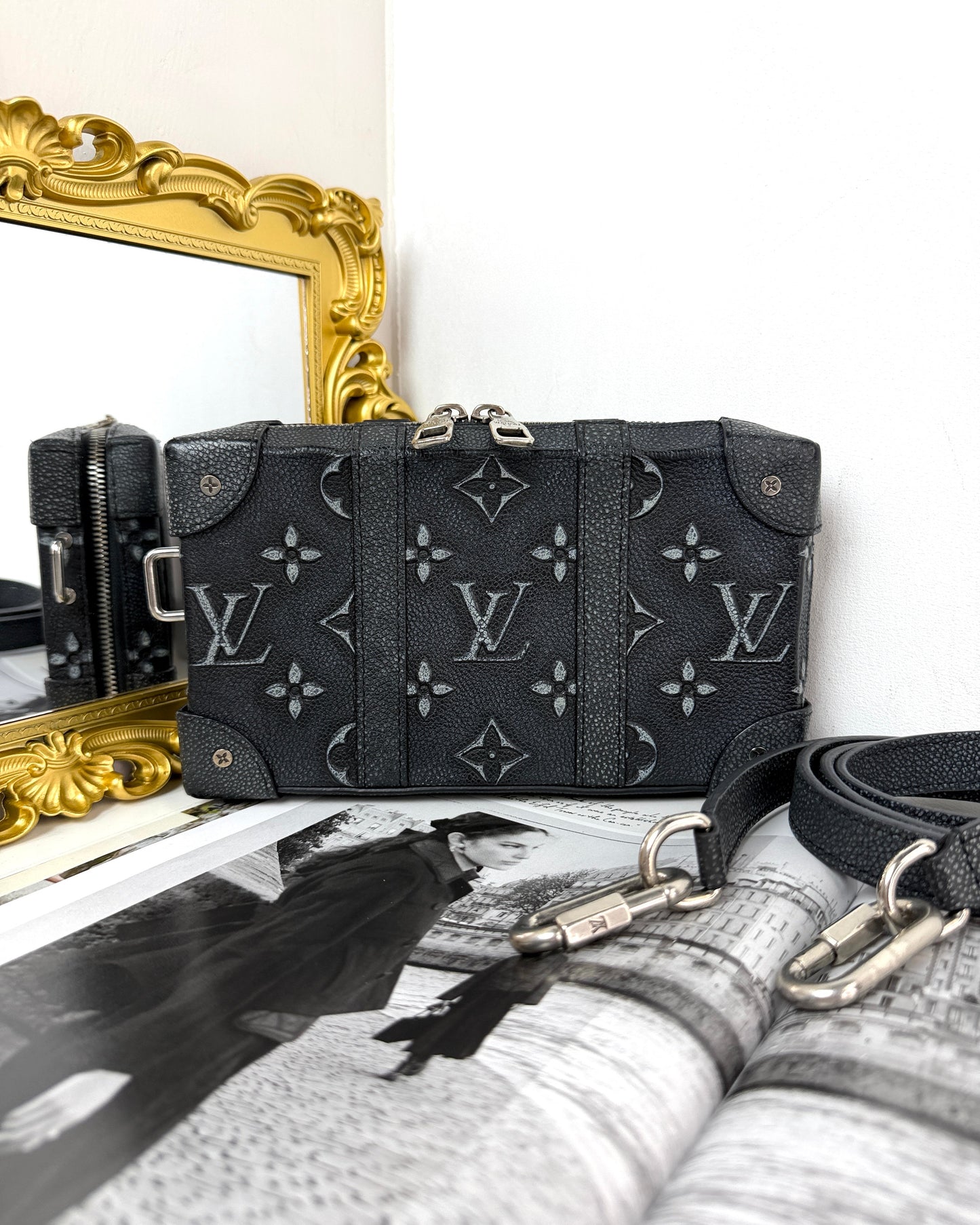 Soft Trunk Wallet
