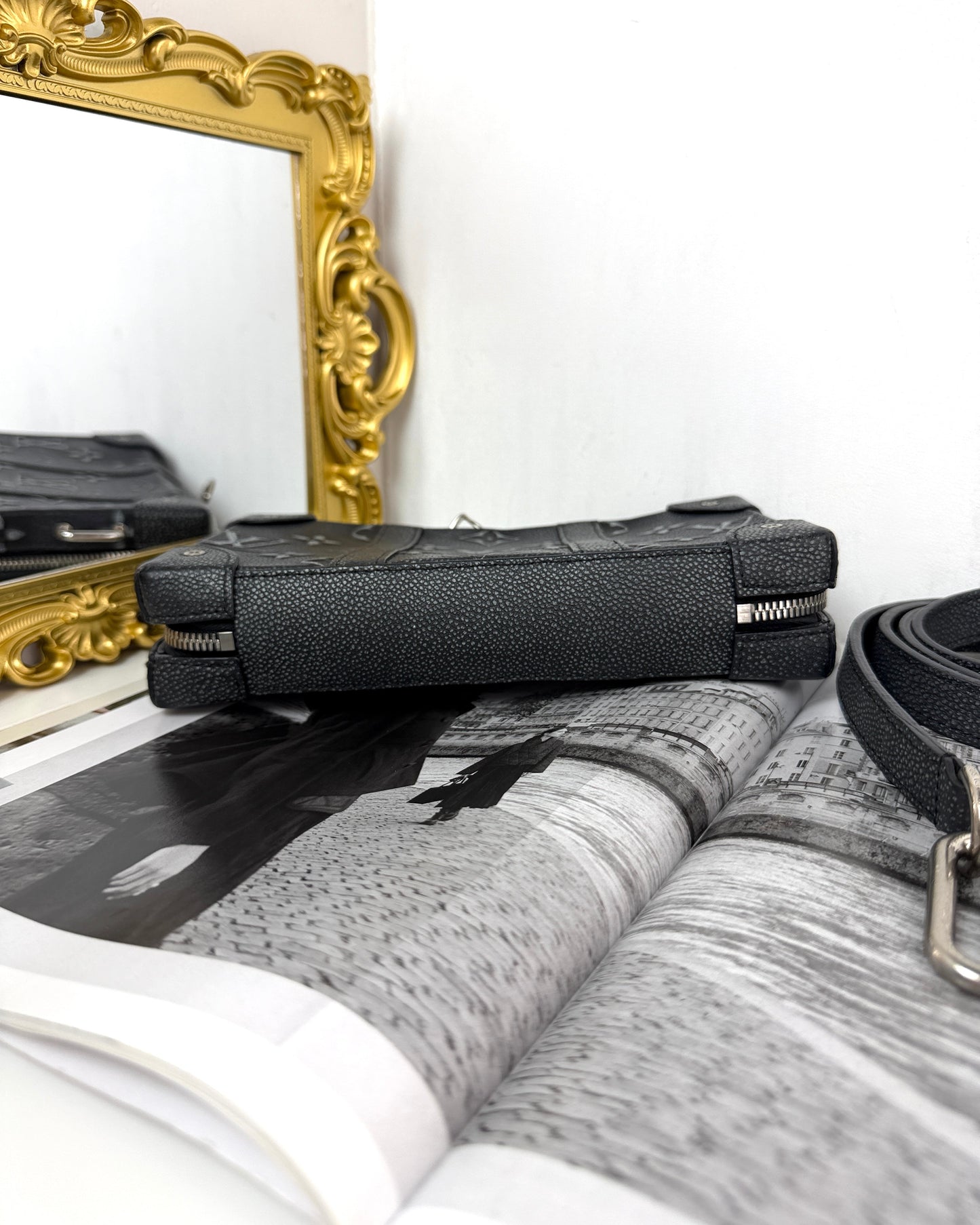 Soft Trunk Wallet