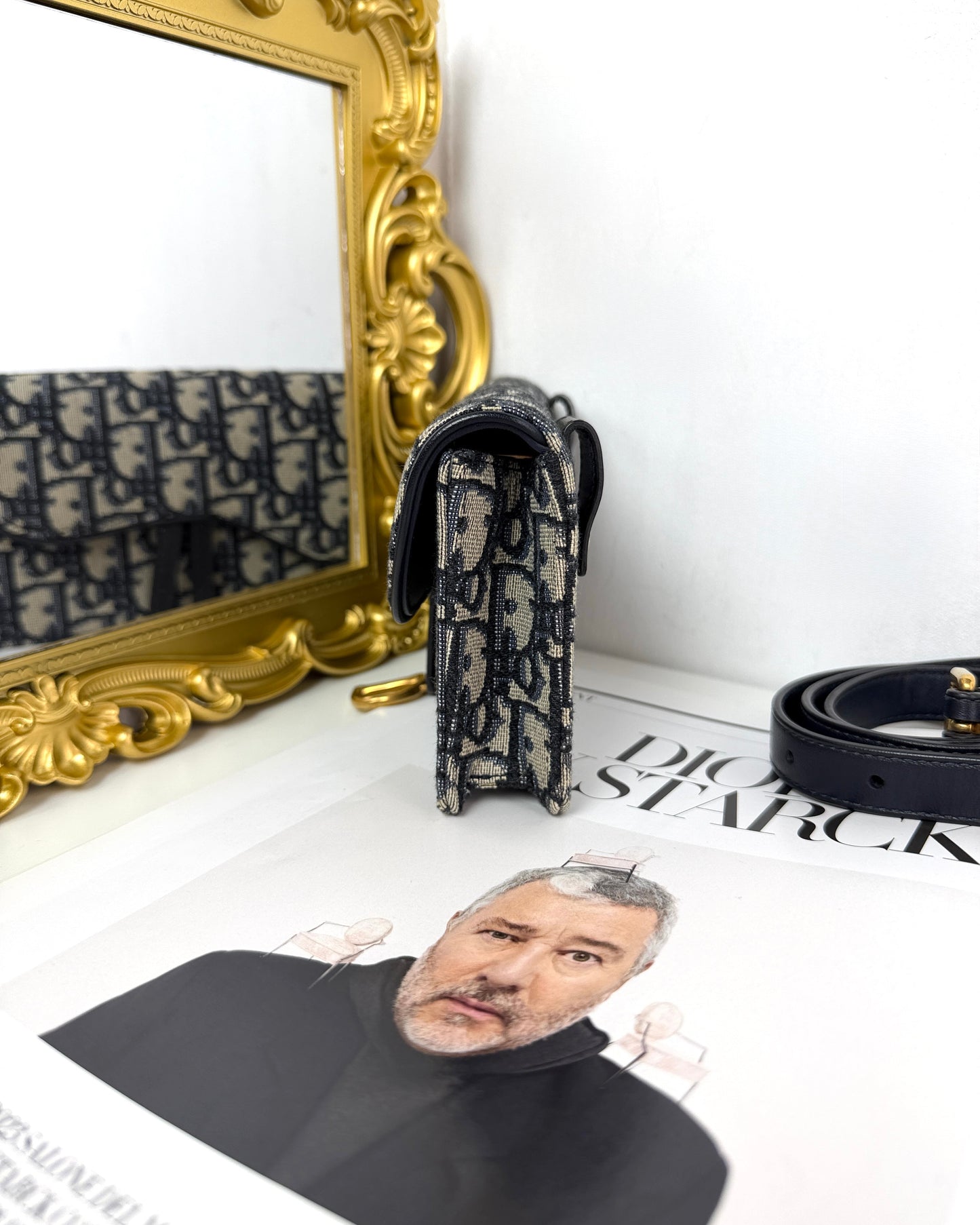 Saddle Pouch with Chain
