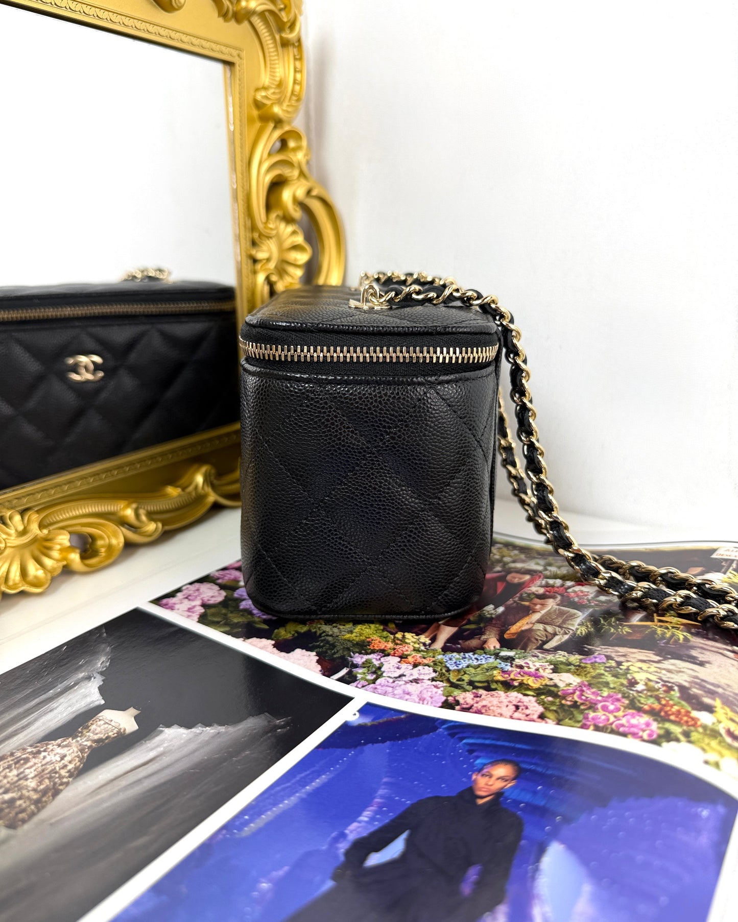 Small Vanity Case with Chain