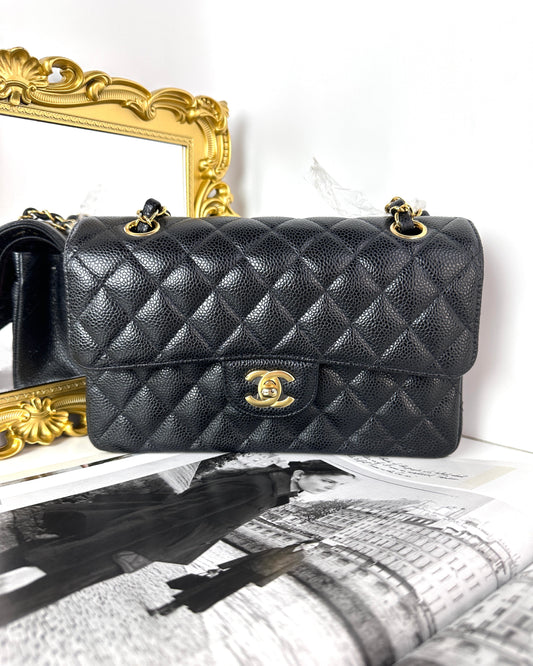 Small Classic Handbag