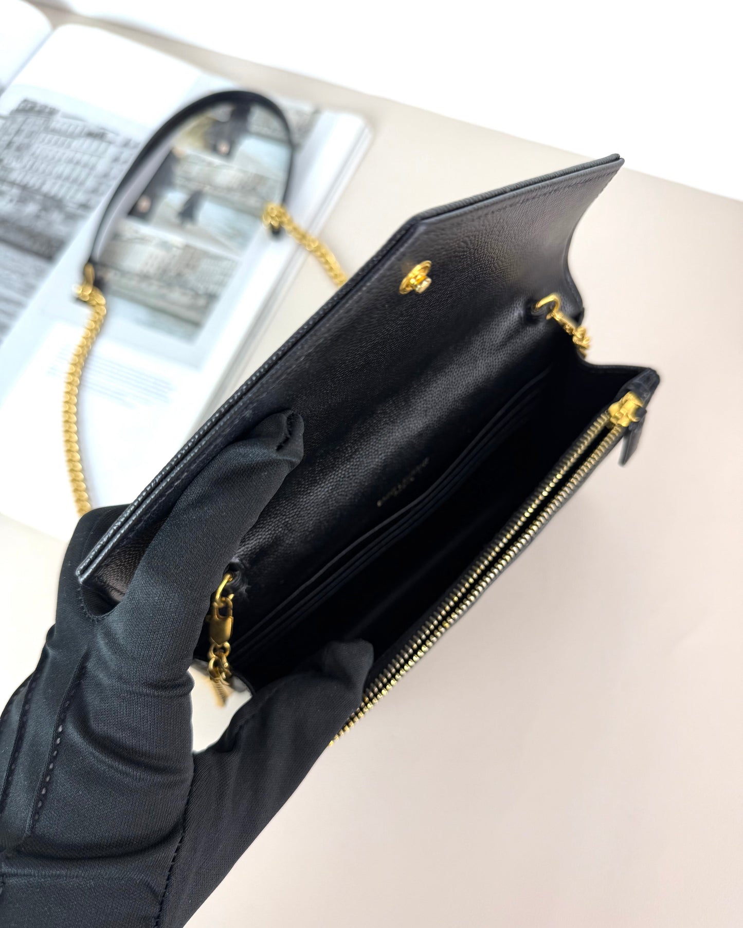 Cassandre Envelope Chain Wallet