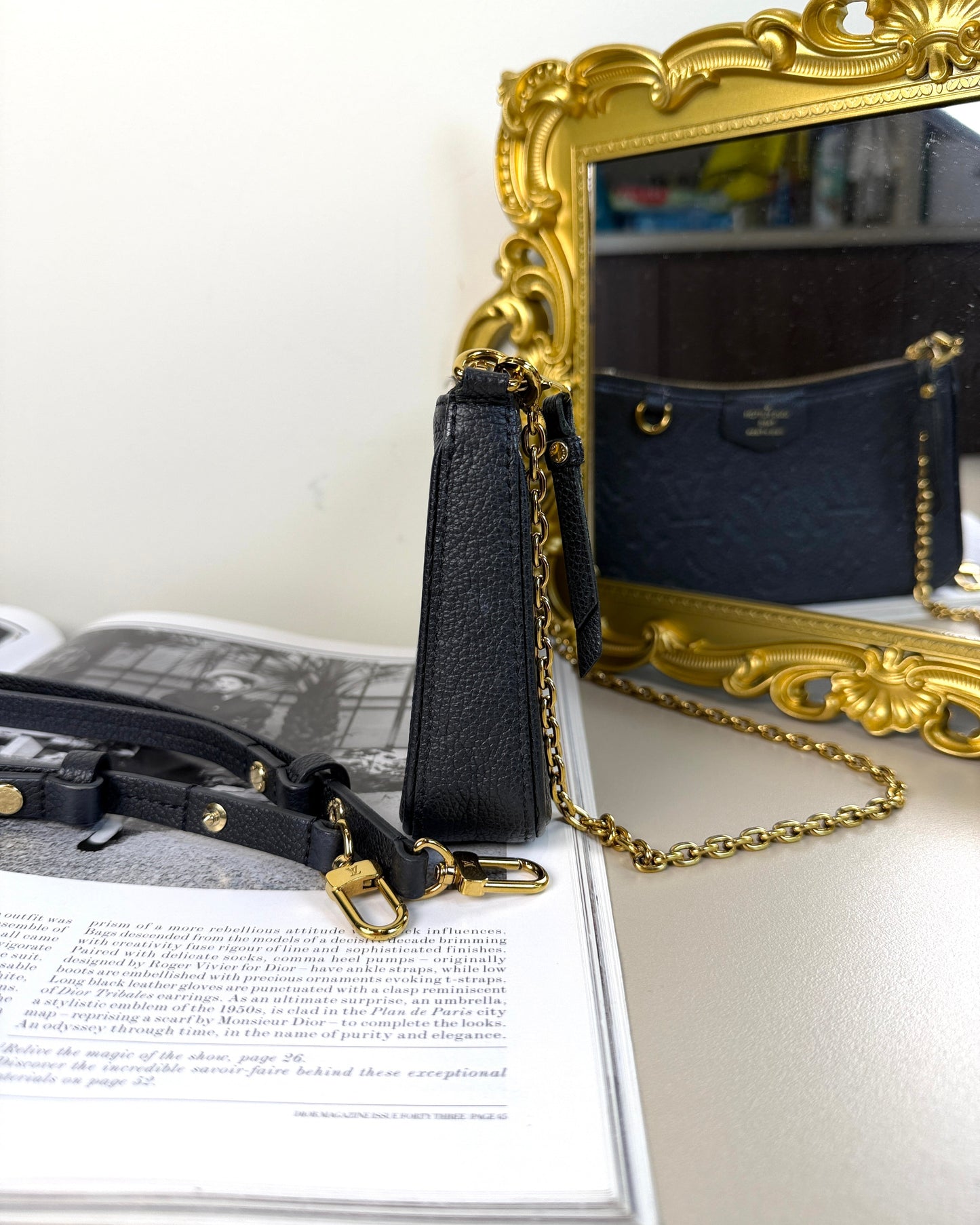Easy Pouch On Strap