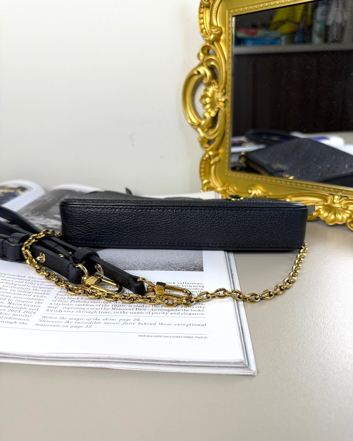 Easy Pouch On Strap