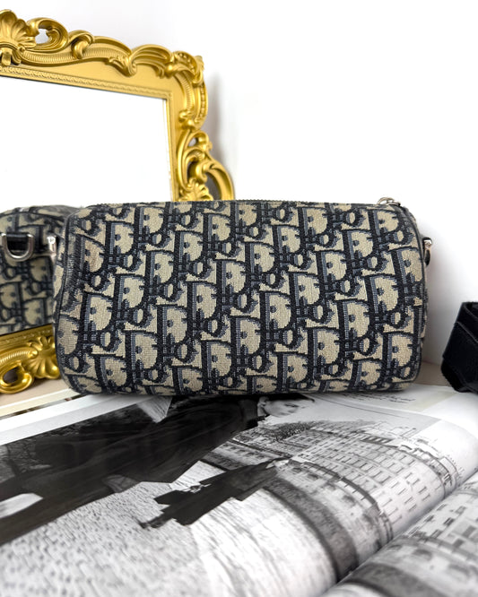 Roller Messenger Bag