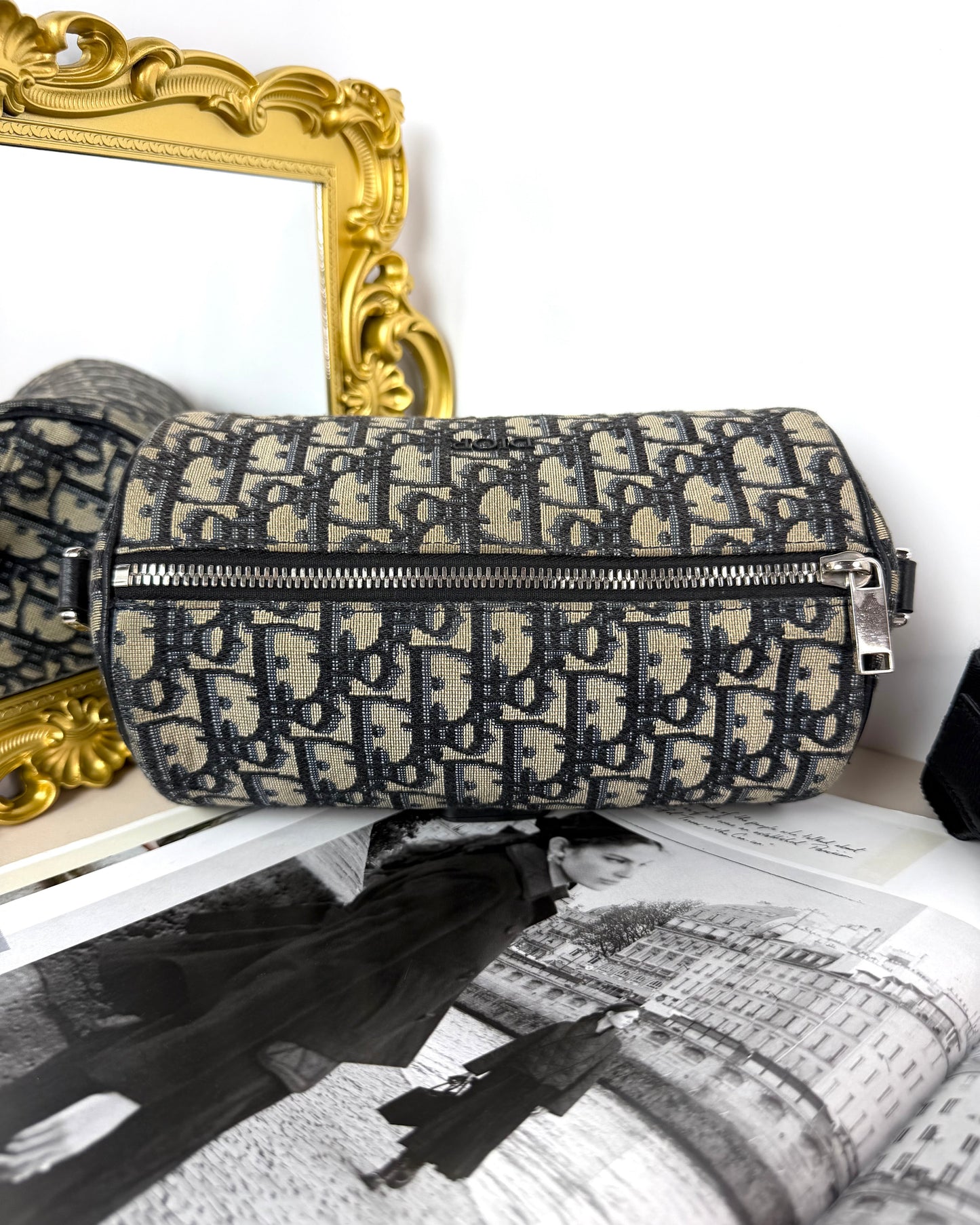 Roller Messenger Bag