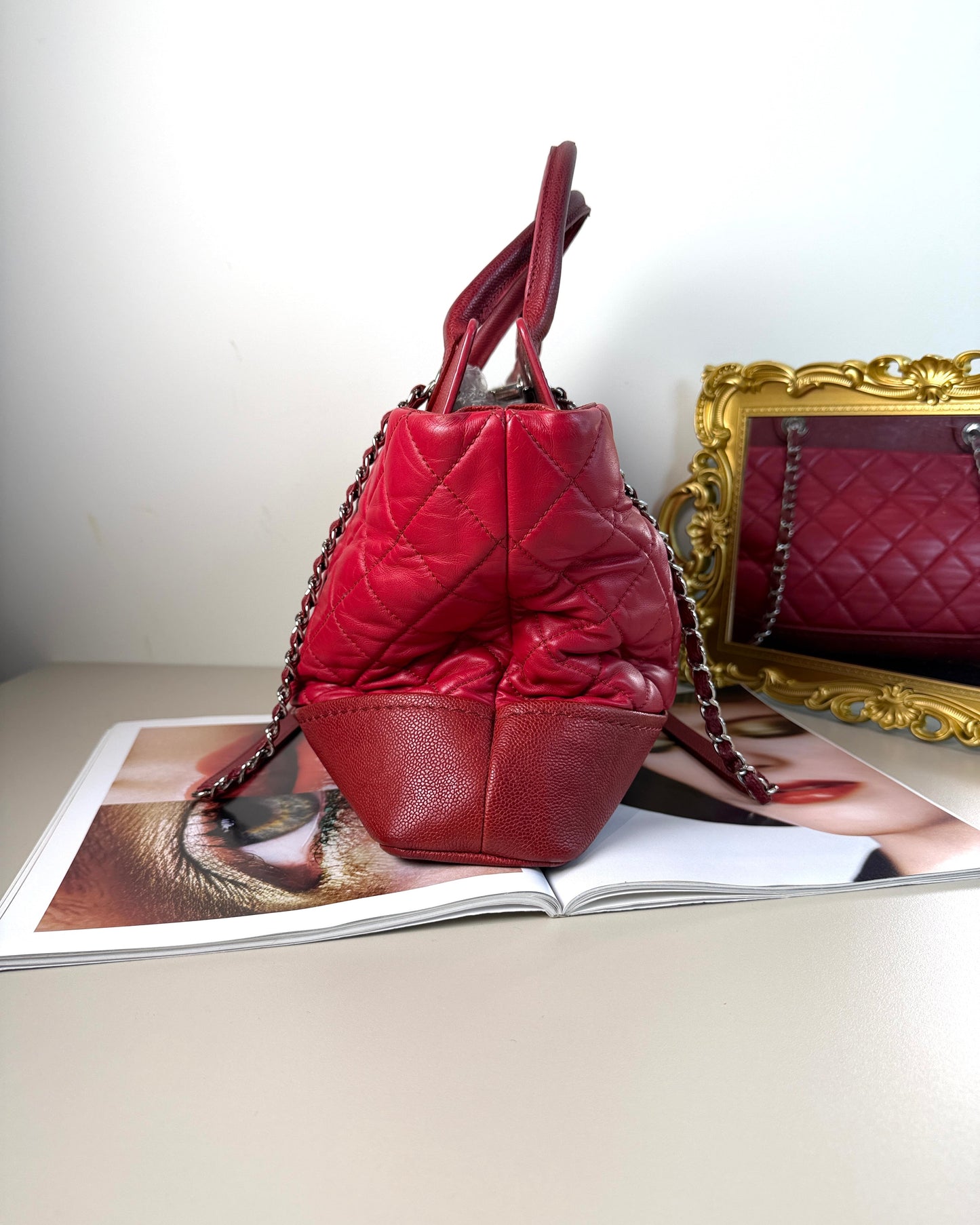 Matelasse Chain Tote