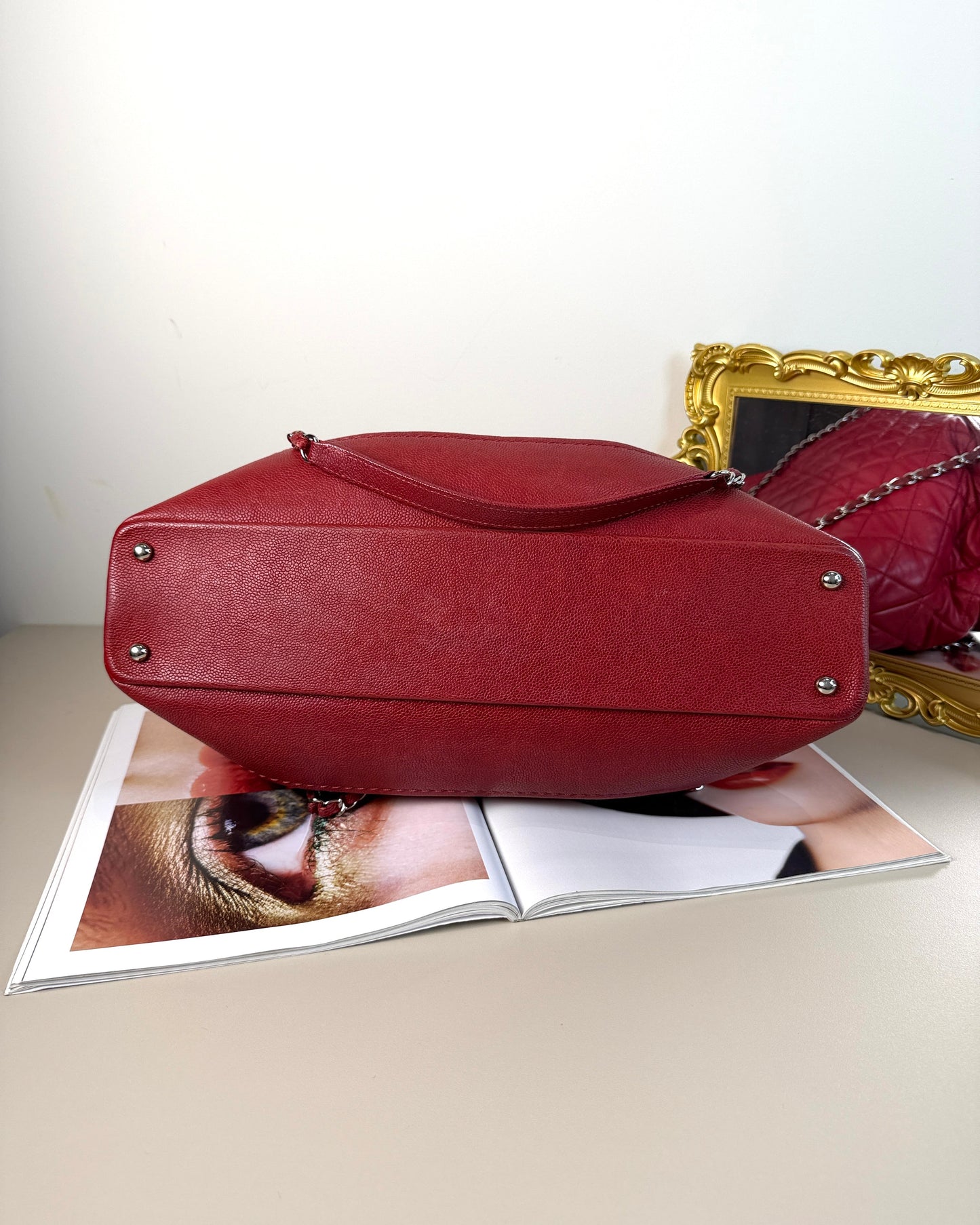 Matelasse Chain Tote