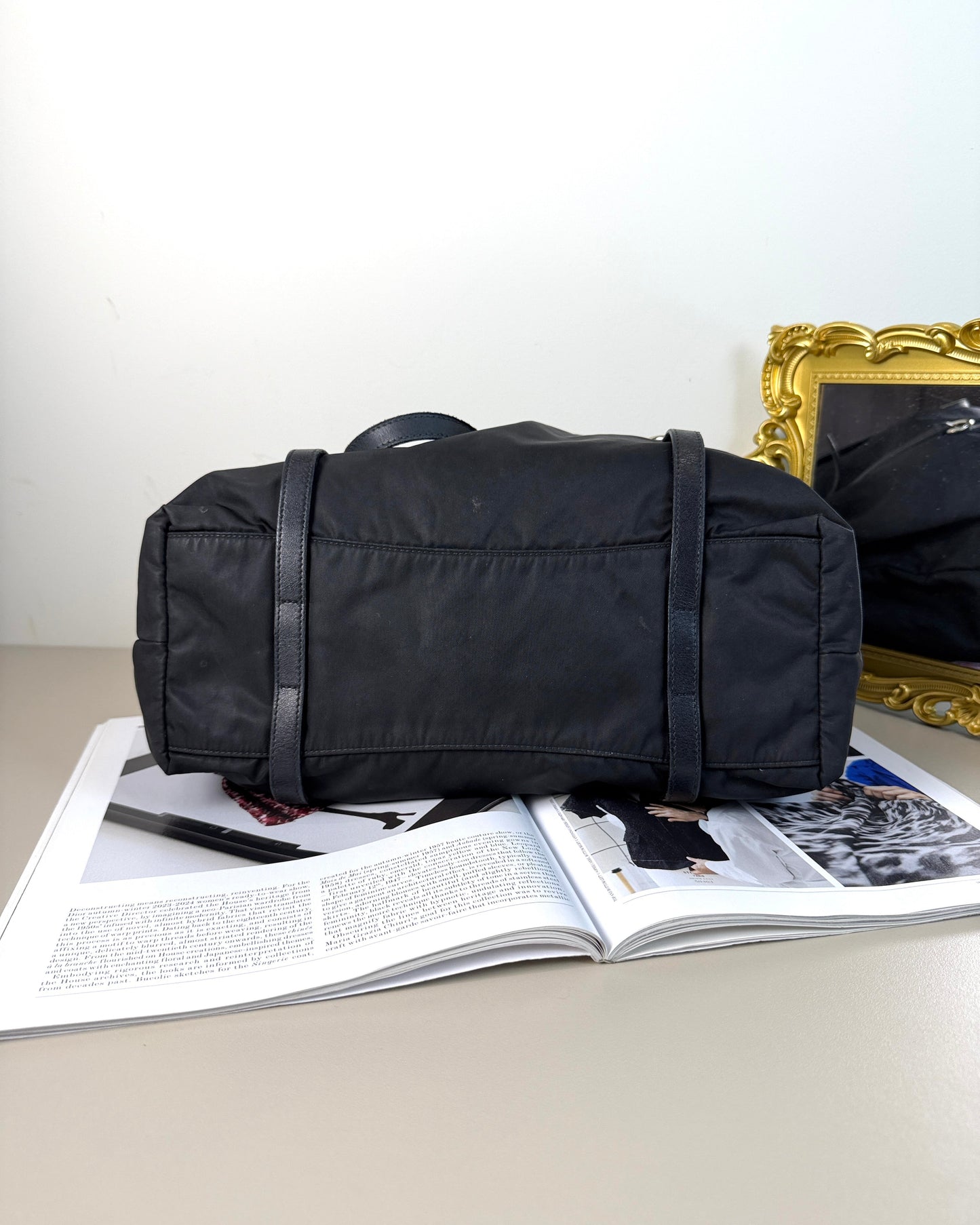 Tessuto Leather Shoulder Bag
