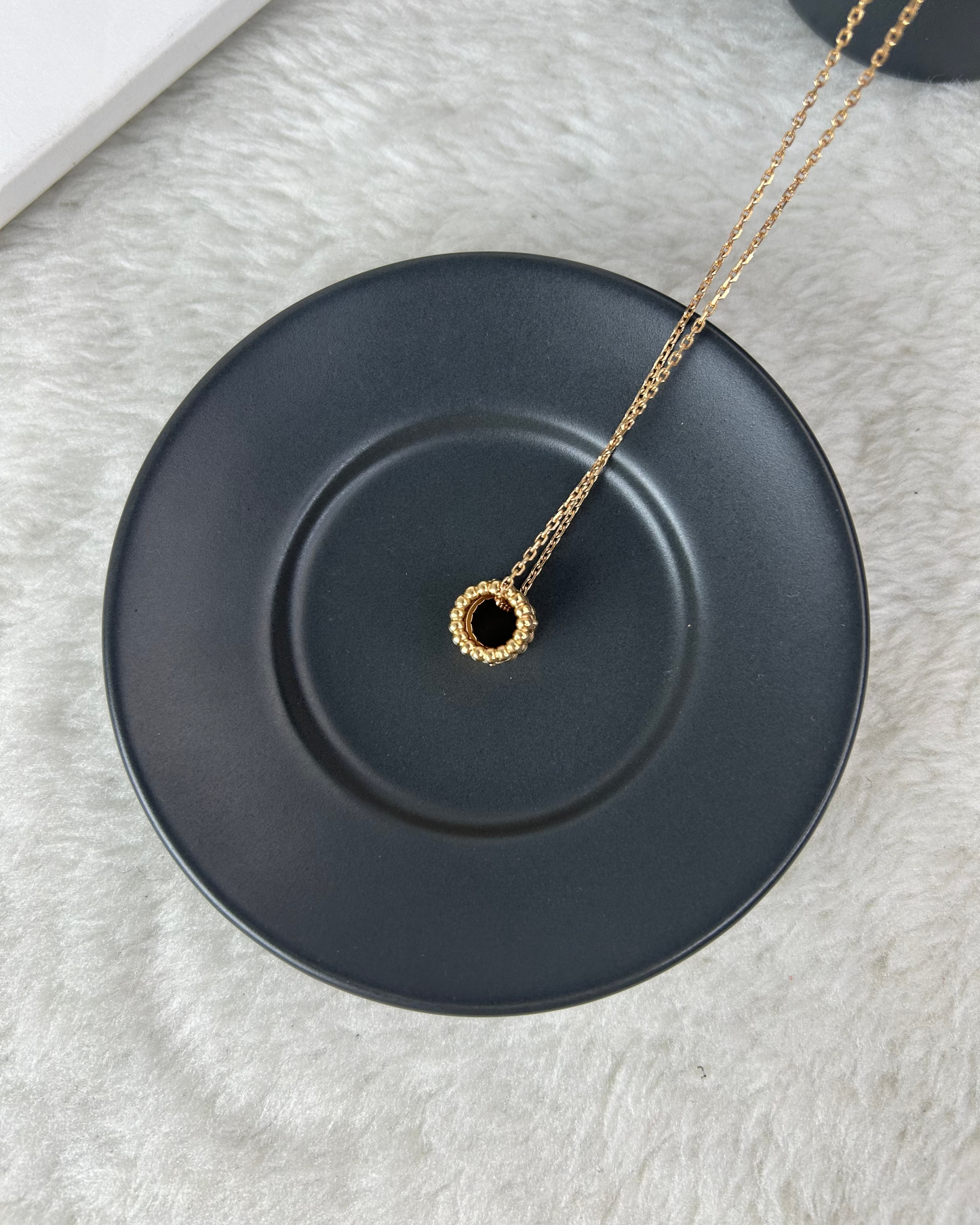 Perlée Clovers Pendant