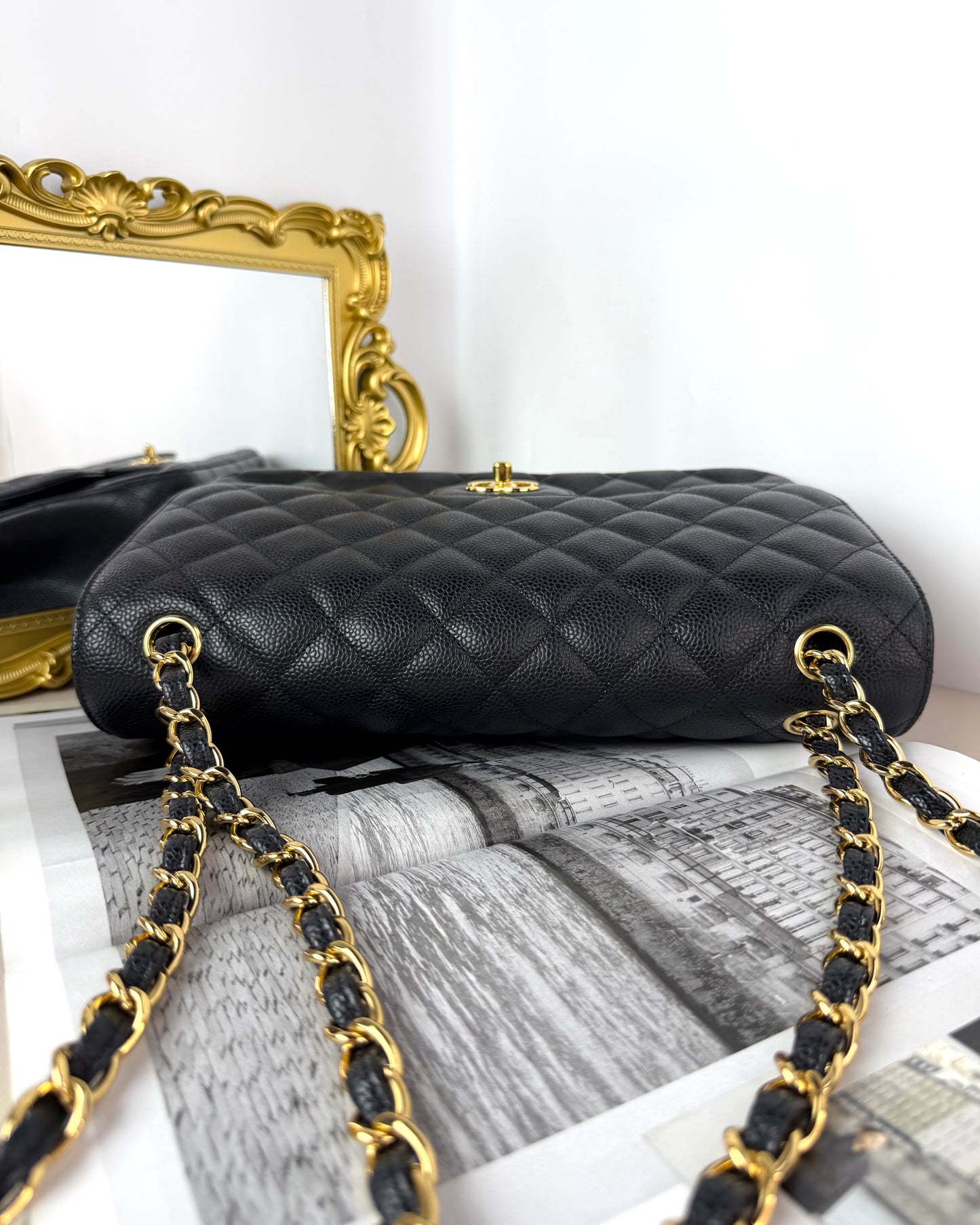 Classic 11.12 Flap Bag
