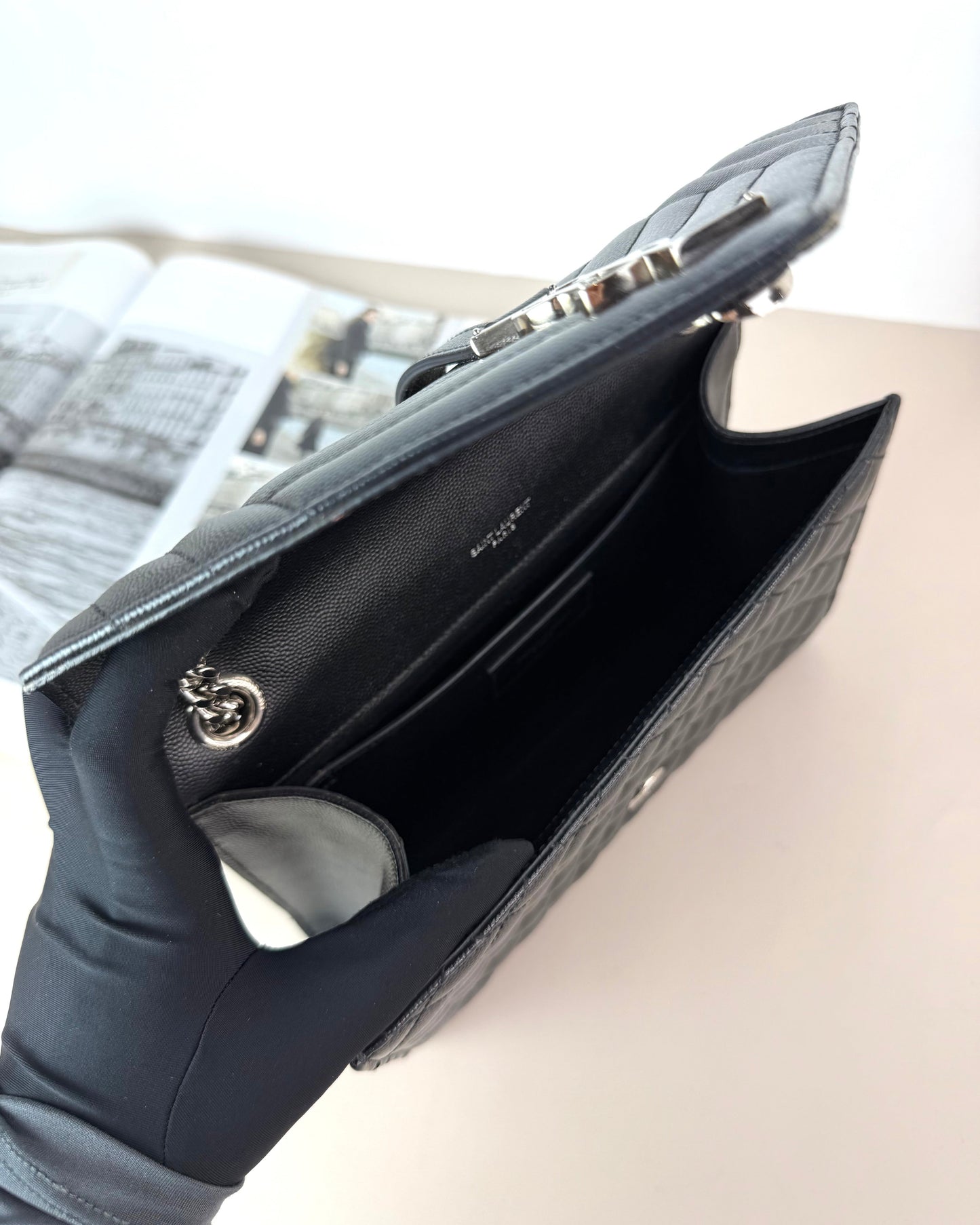 Envelopre Medium Bag