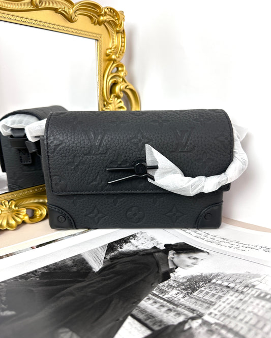 Steamer Wearable Wallet