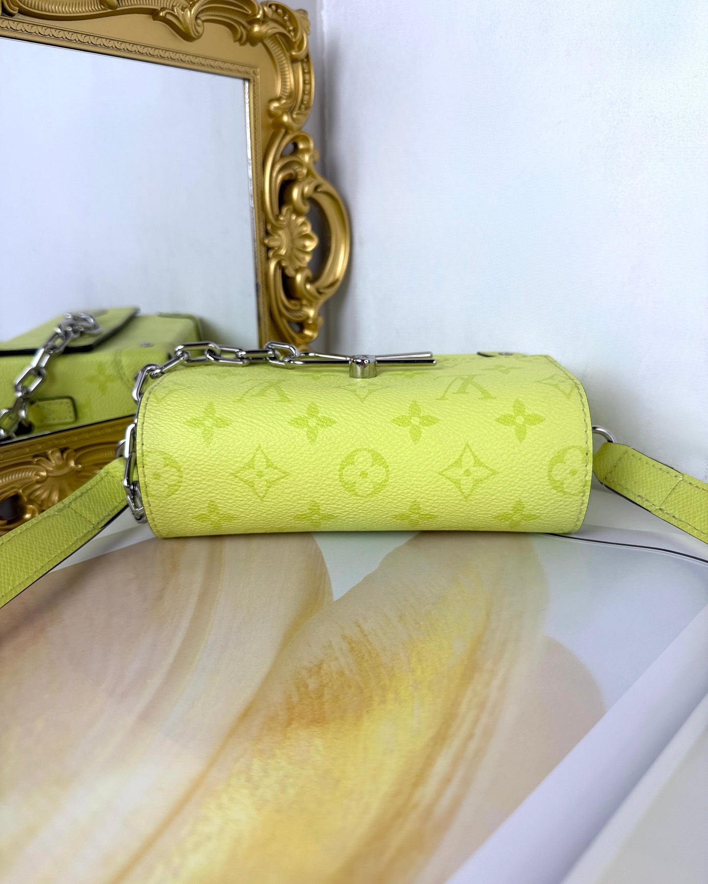 Steamer Wearable Wallet