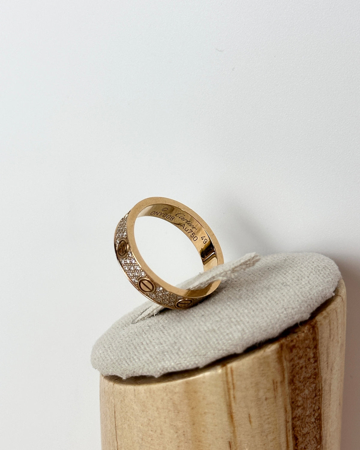 LOVE Ring