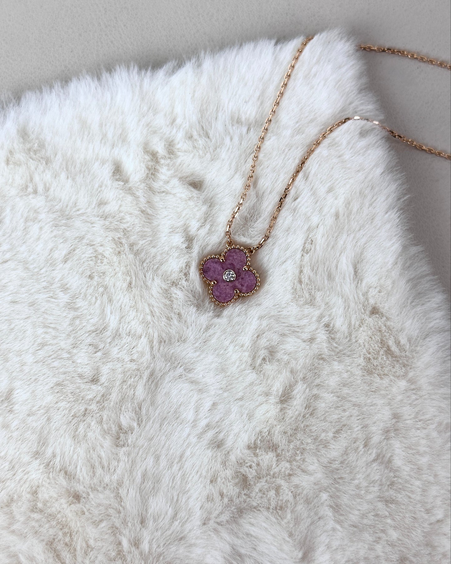 Vintage Alhambra pendant, Limited Edition
