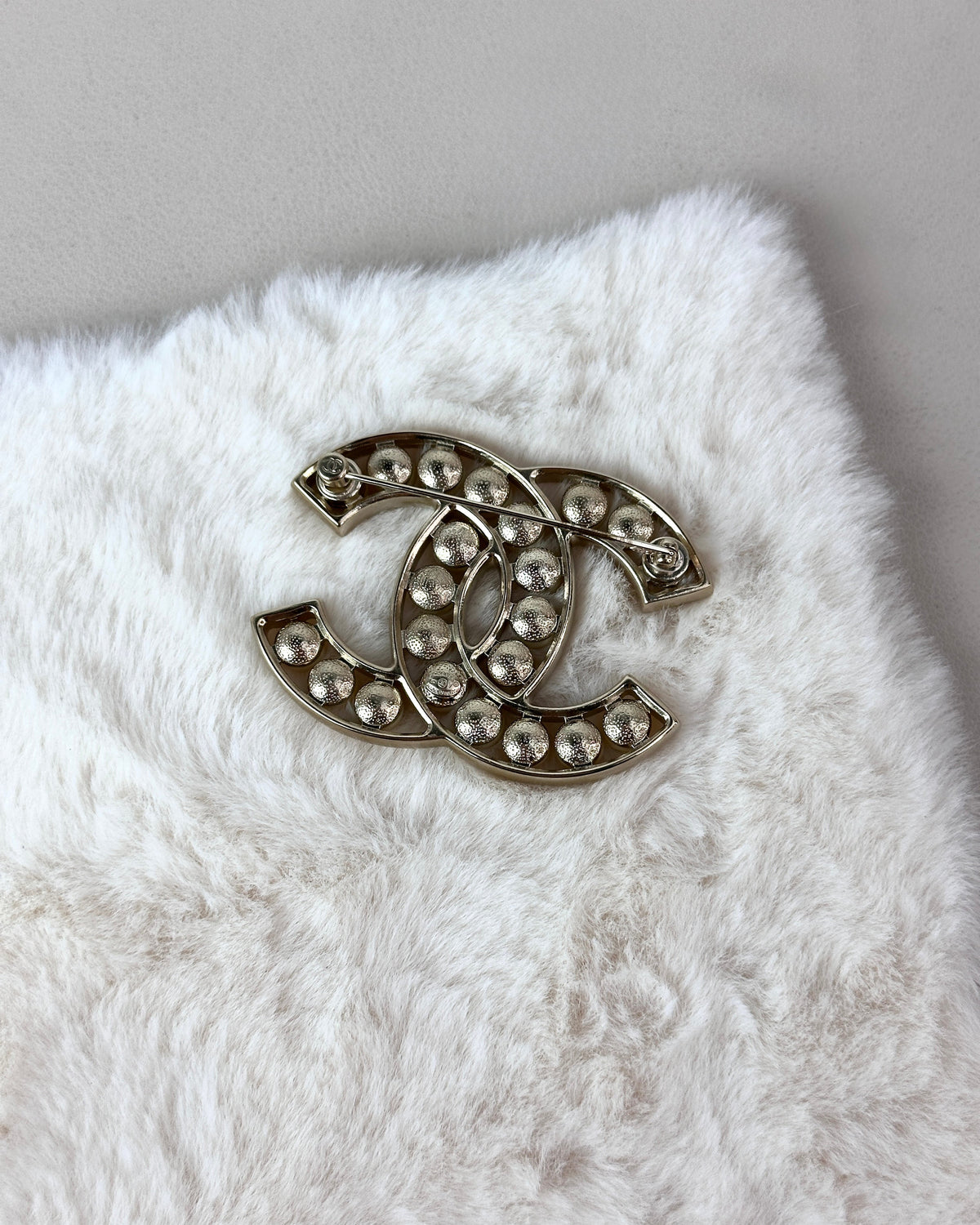Interlocking CC Pearl Brooch
