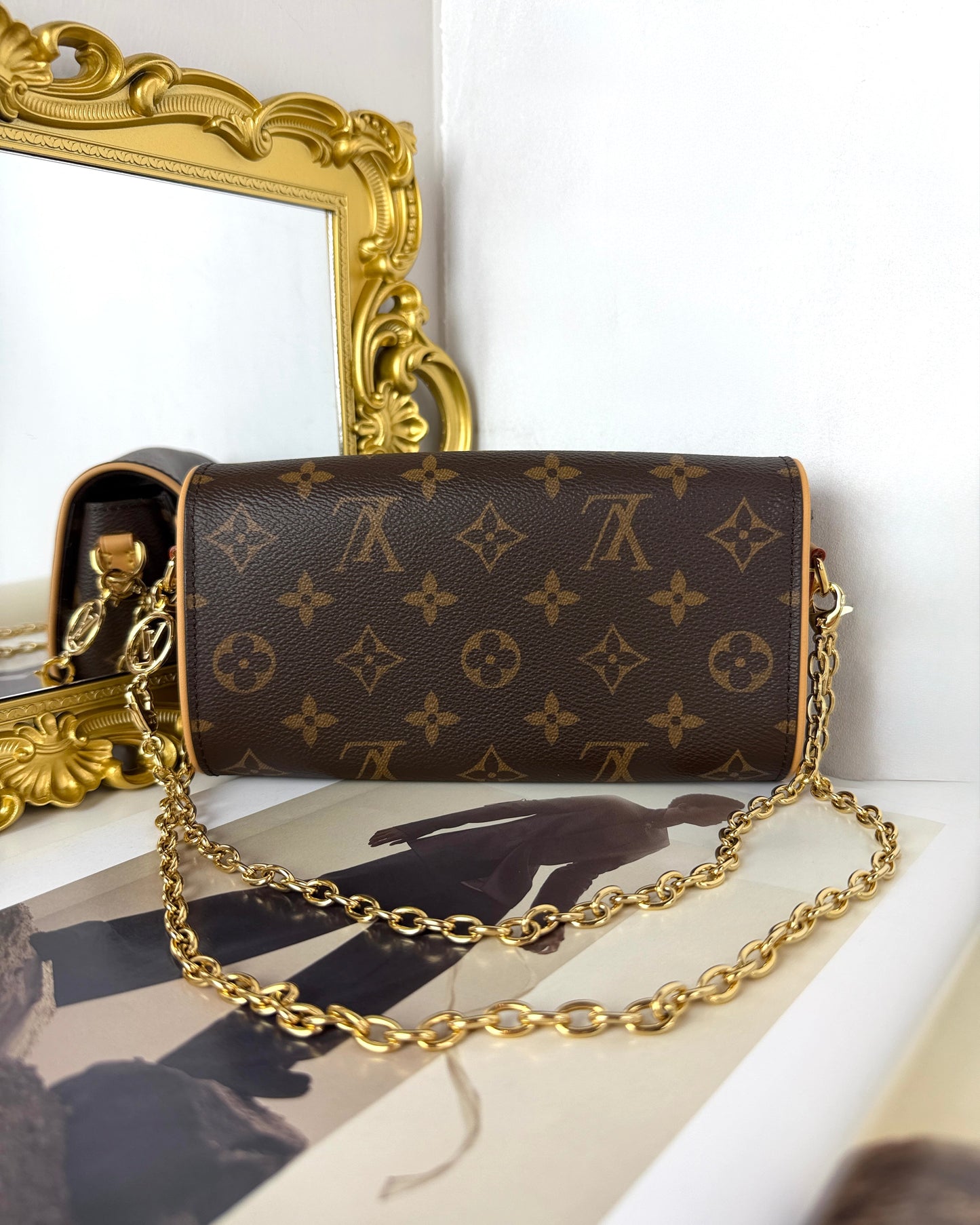 Pochette Camille
