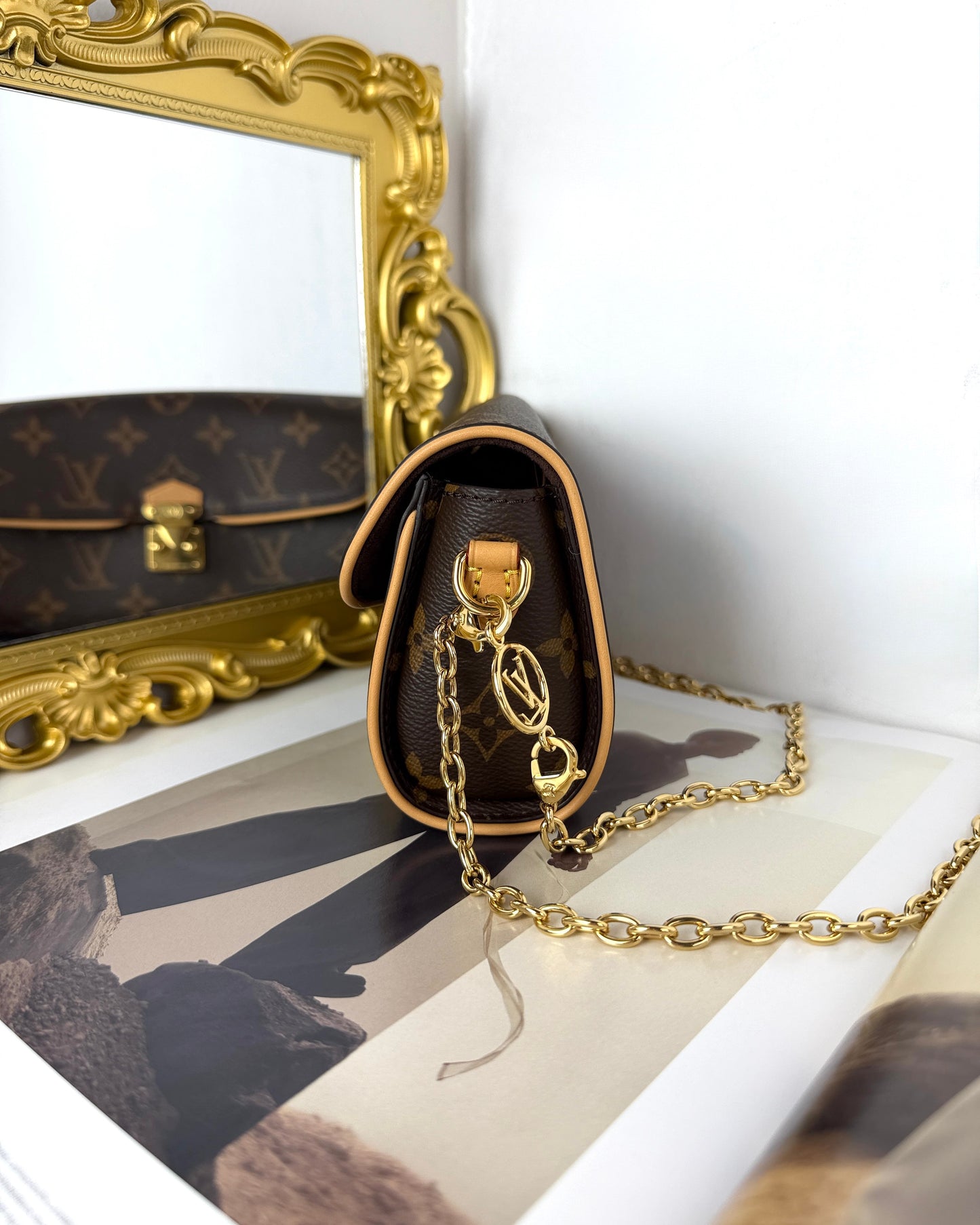 Pochette Camille