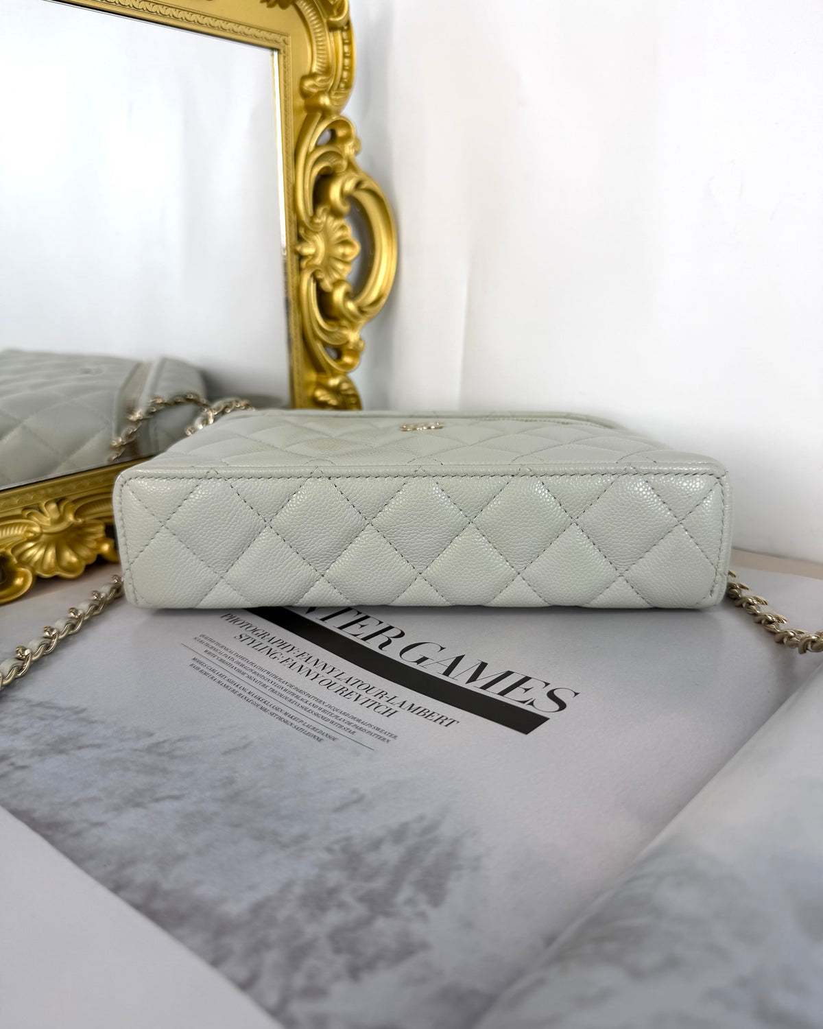 Top Handle Vanity Case with Chain