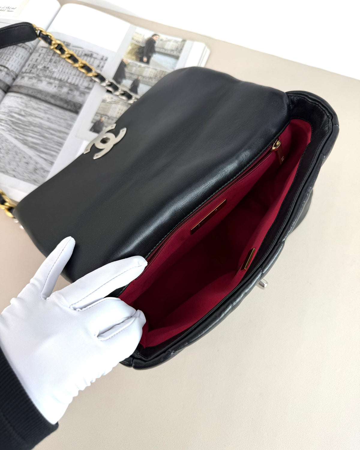 19 Flap Bag