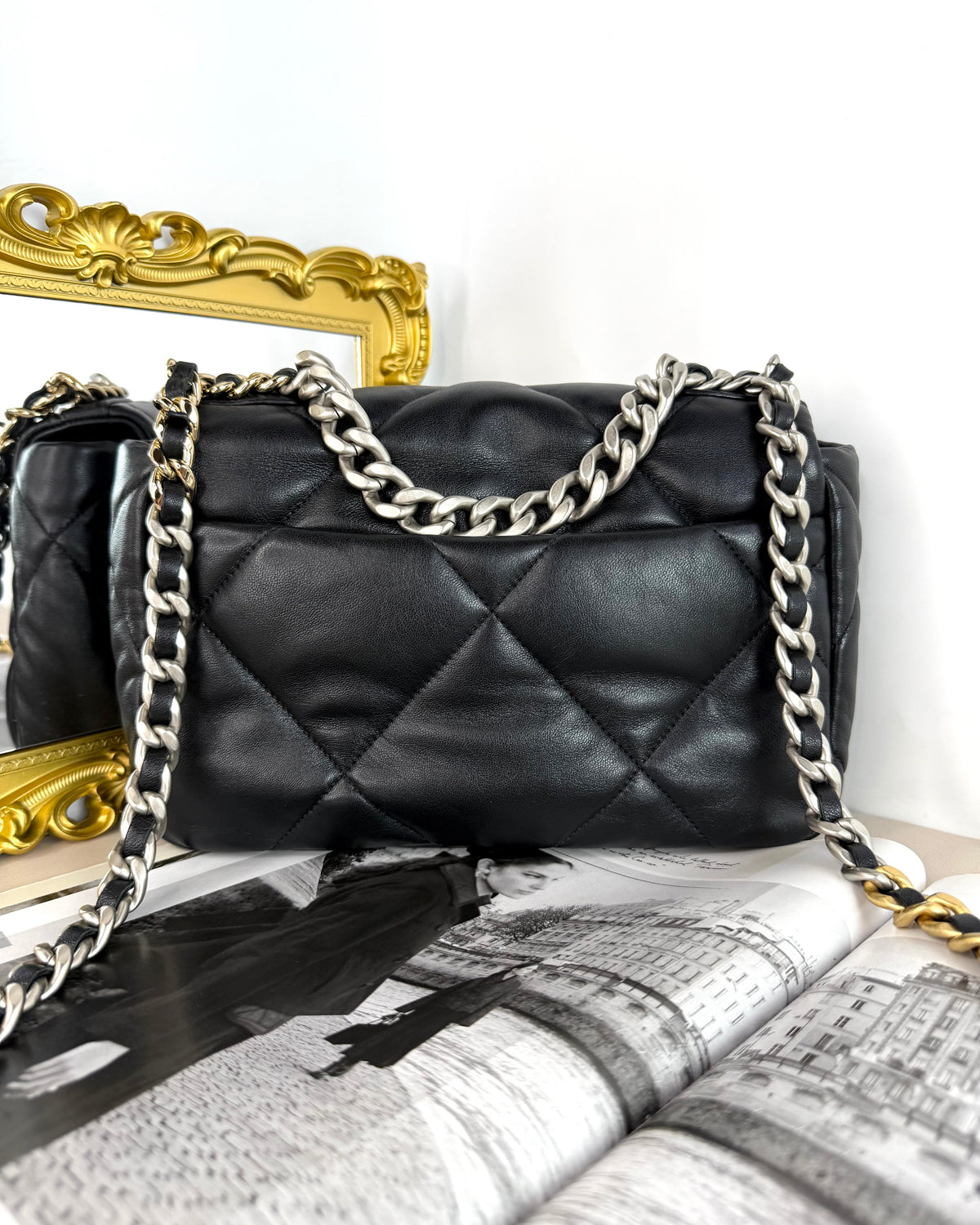 19 Flap Bag