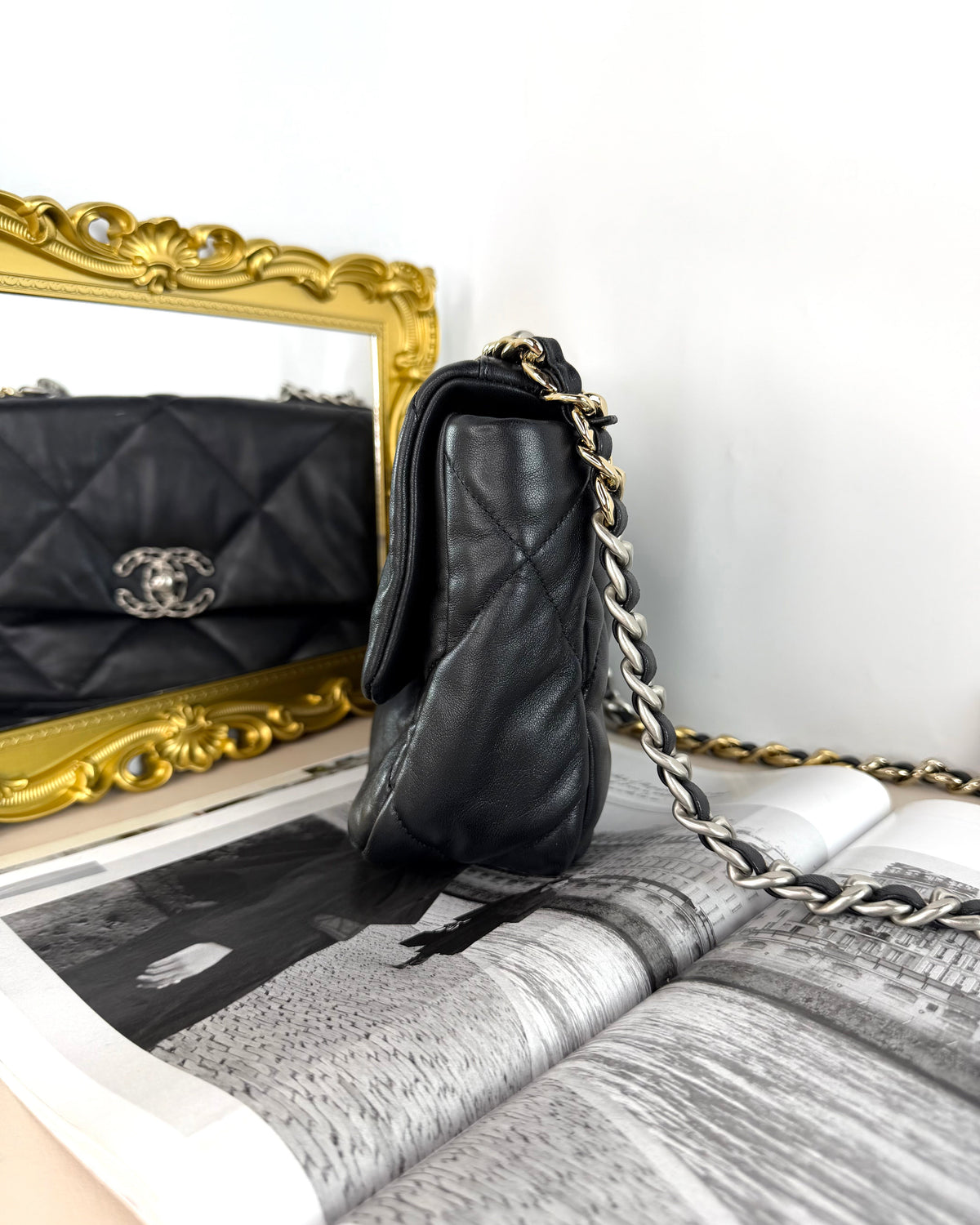 19 Flap Bag