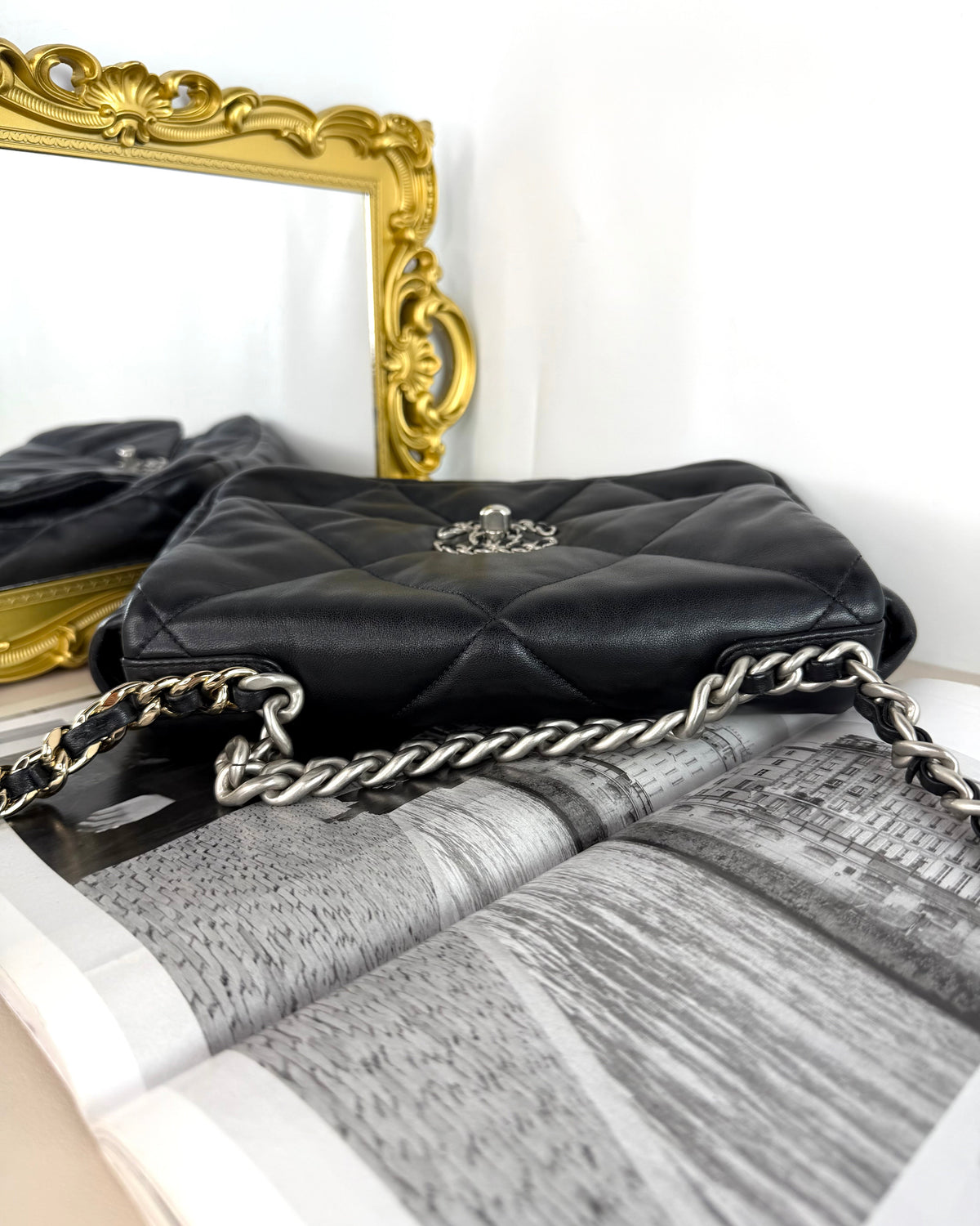 19 Flap Bag