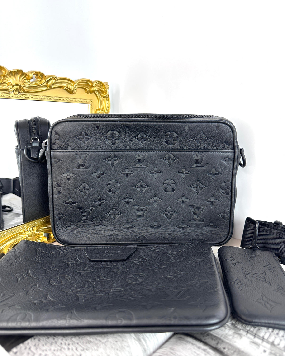 Trio Messenger