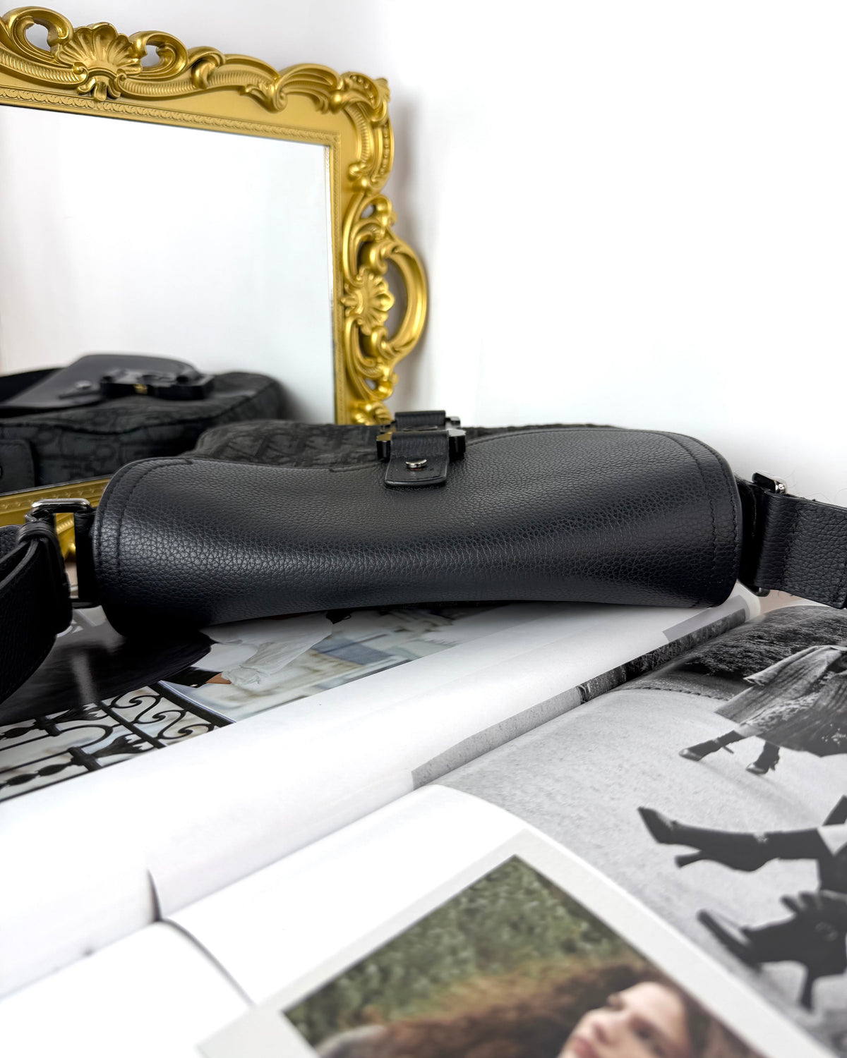Saddle Messenger Bag