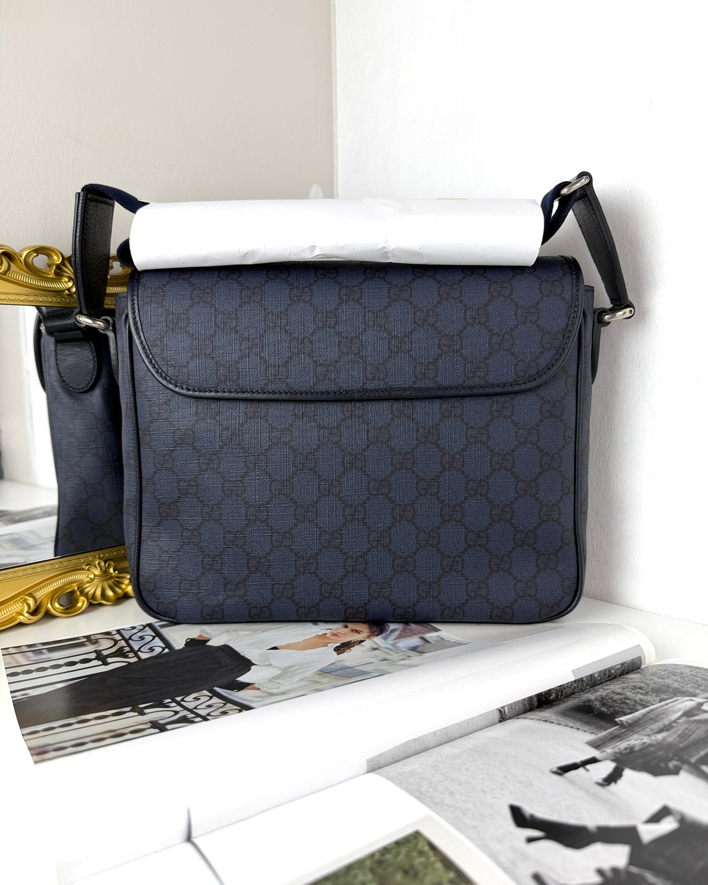 Ophidia Medium Messenger Bag