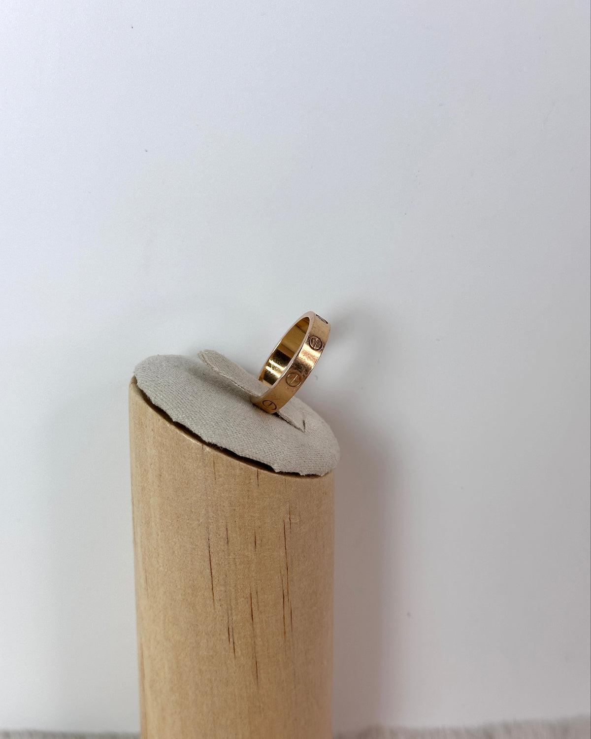 LOVE Ring