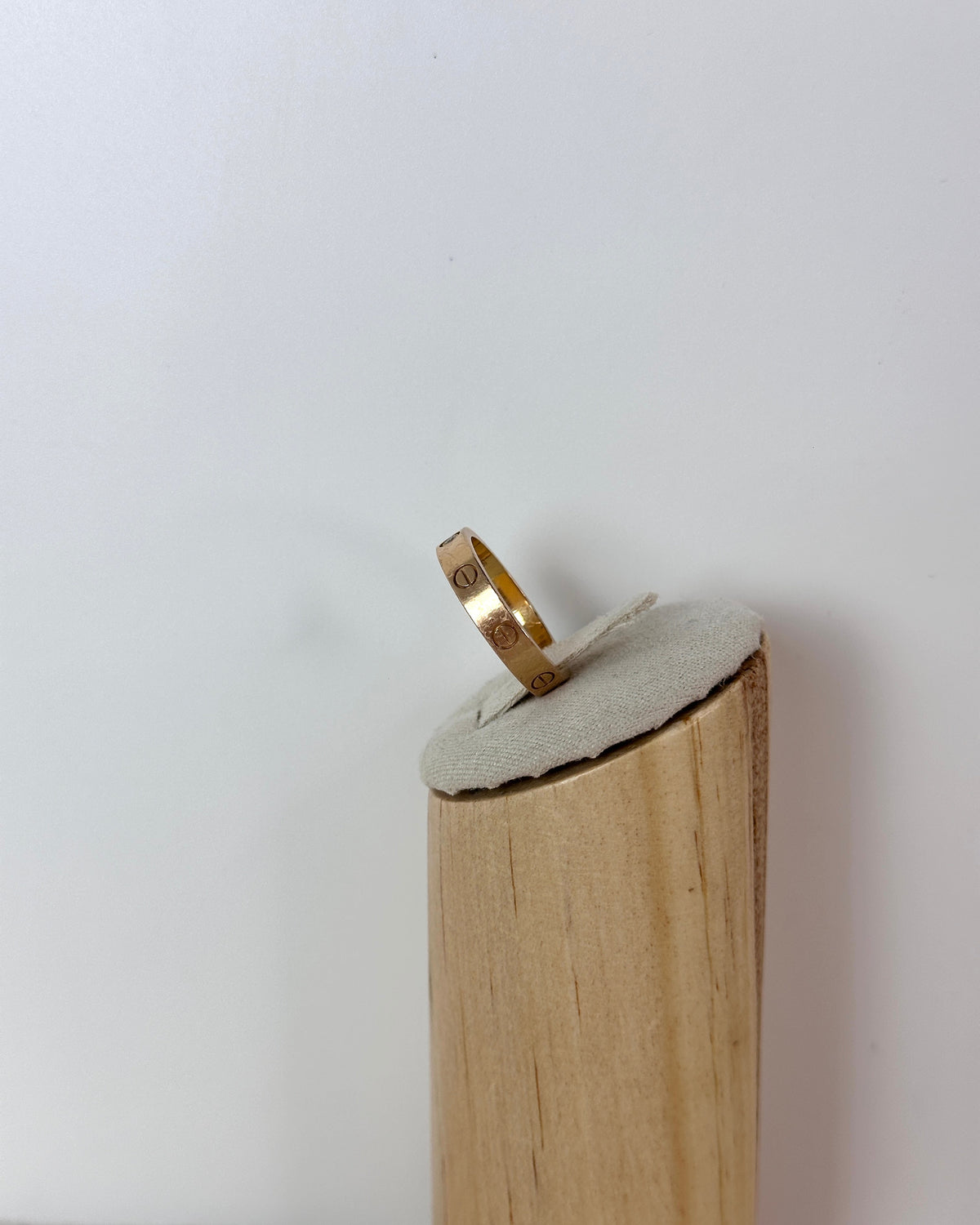 LOVE Ring