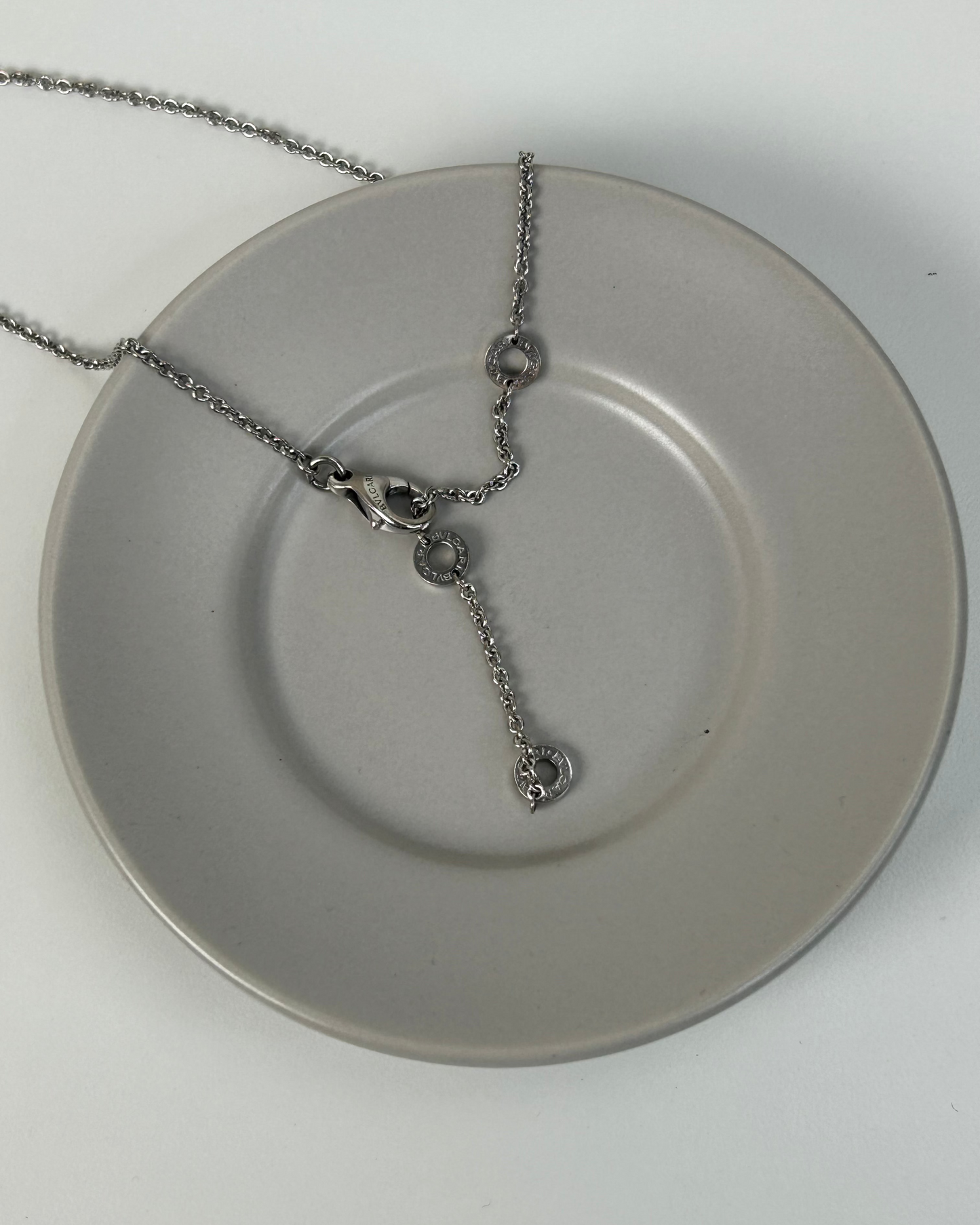 B.zero 1 Necklace