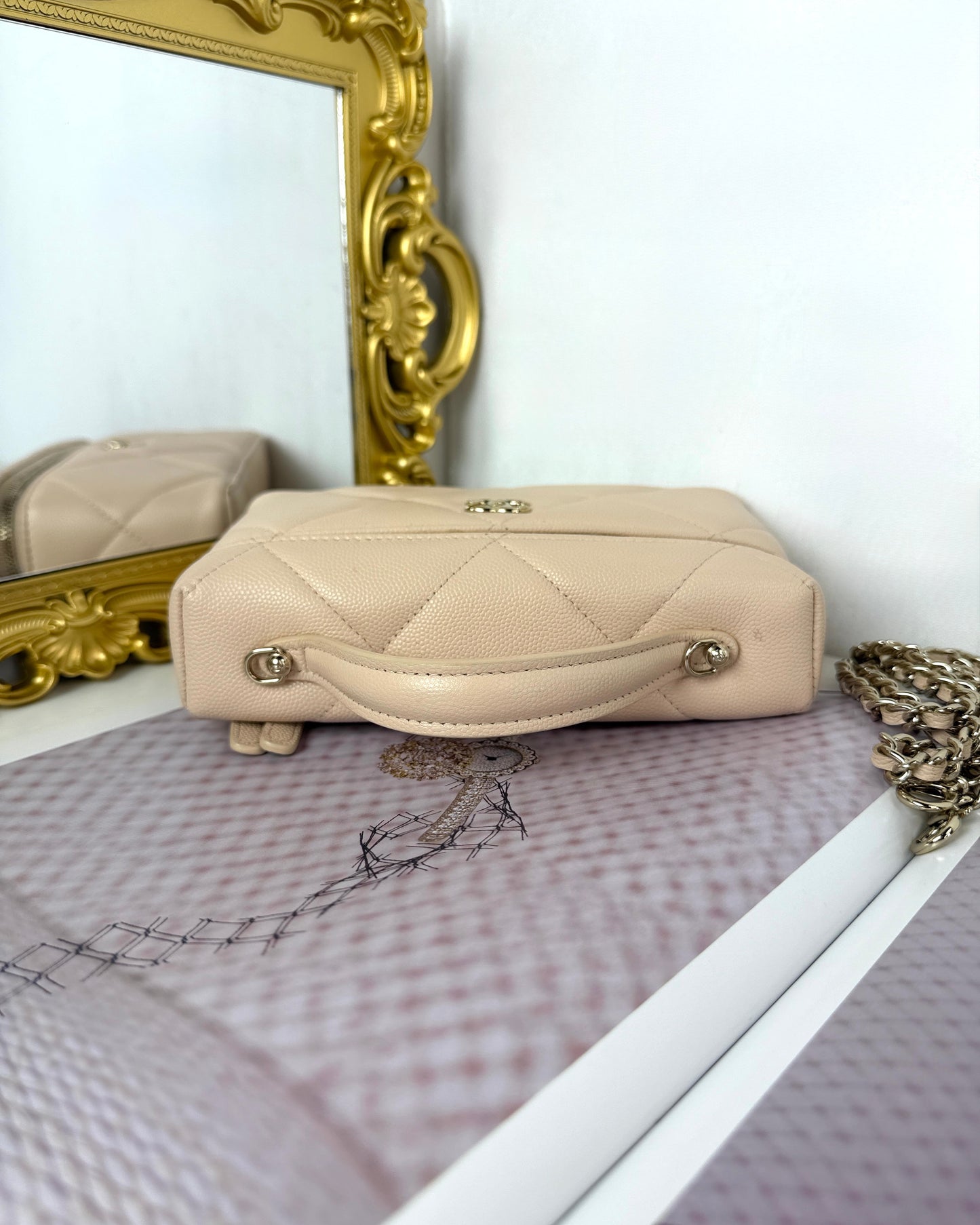 Small Classic Vanity Case