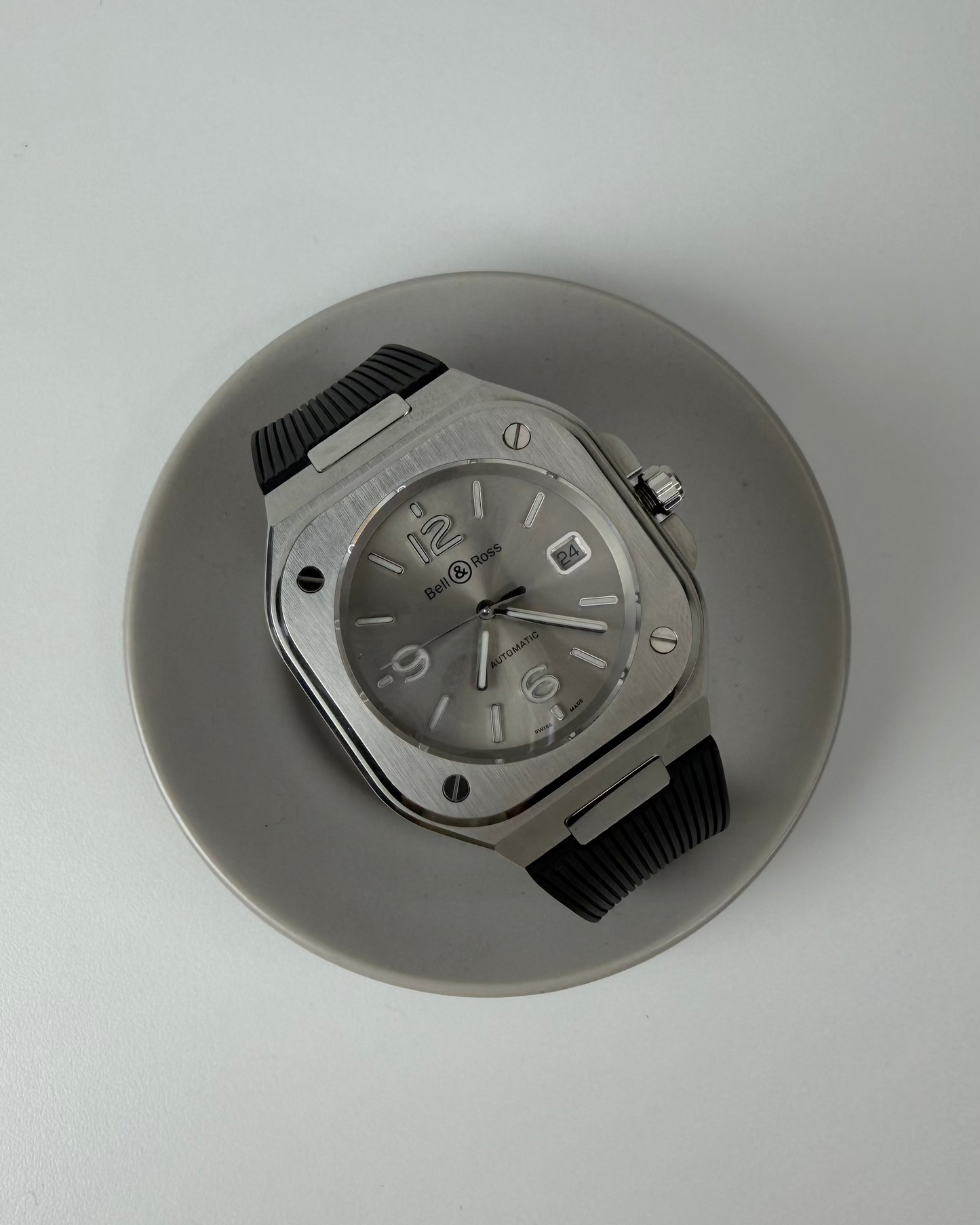 BR 05 Grey Steel