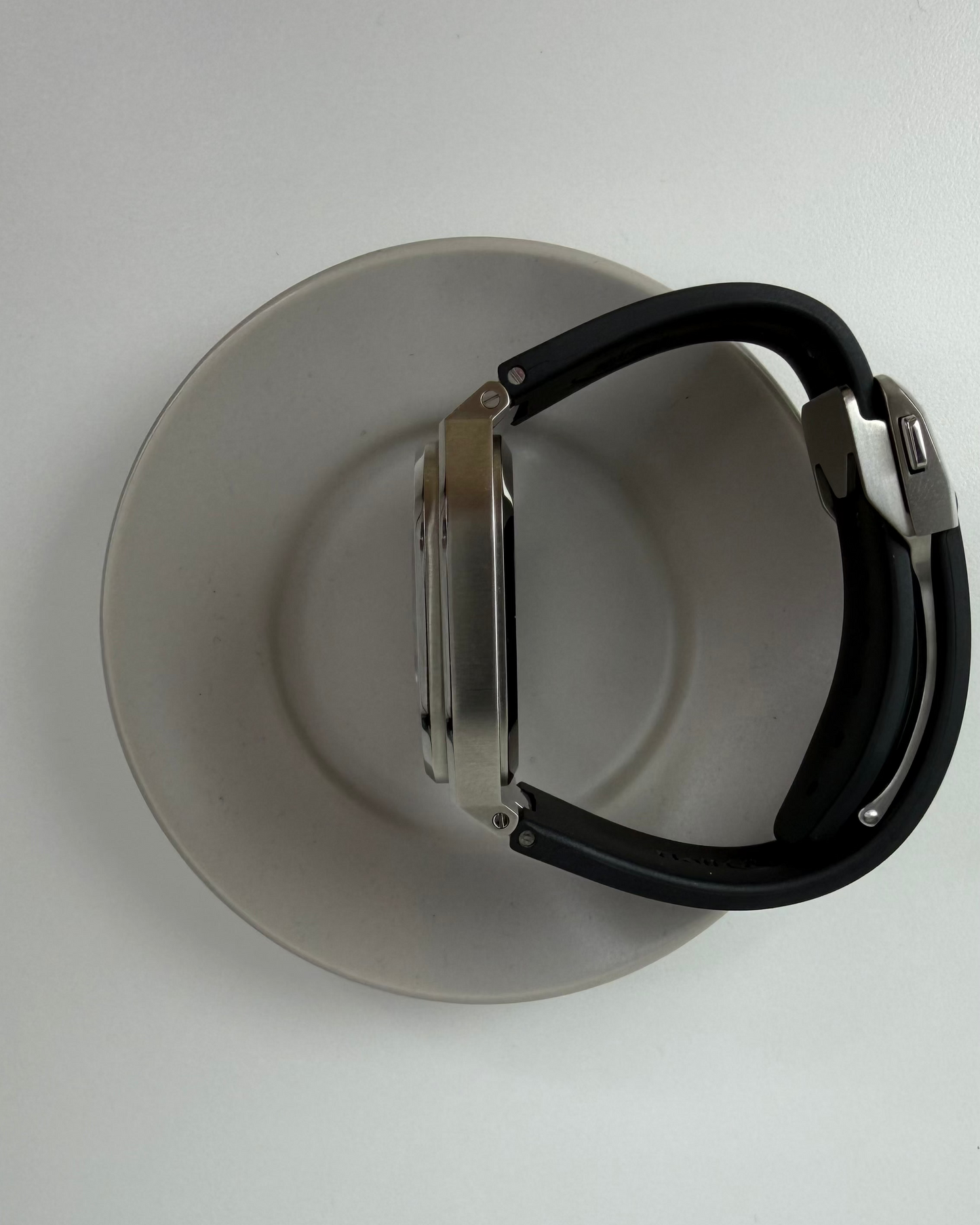 BR 05 Grey Steel