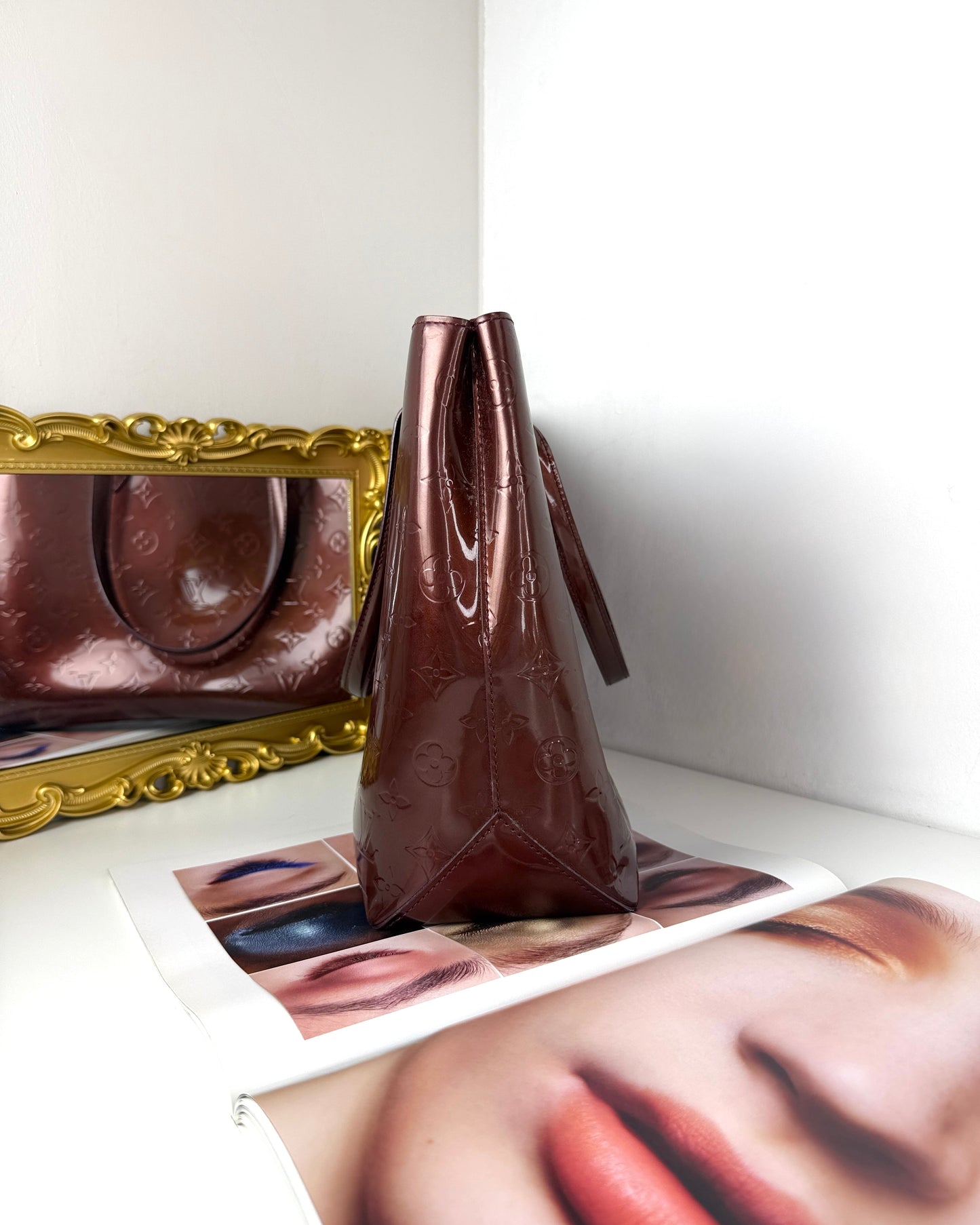 Vernis Wilshire MM Bag
