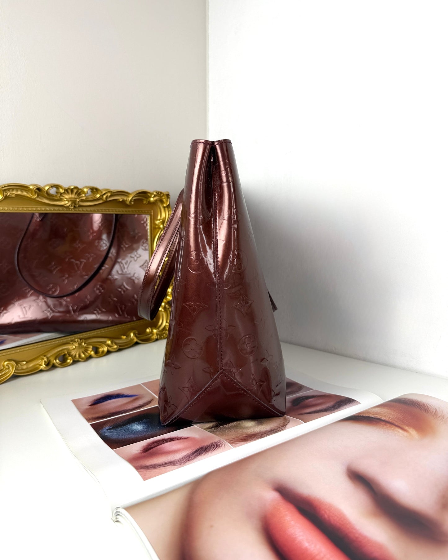 Vernis Wilshire MM Bag