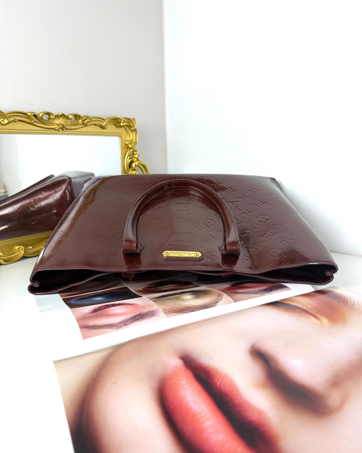 Vernis Wilshire MM Bag