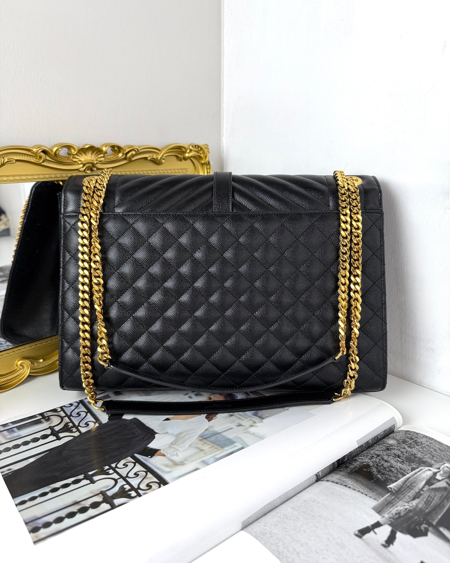 Envelope Large in Quilted Grain