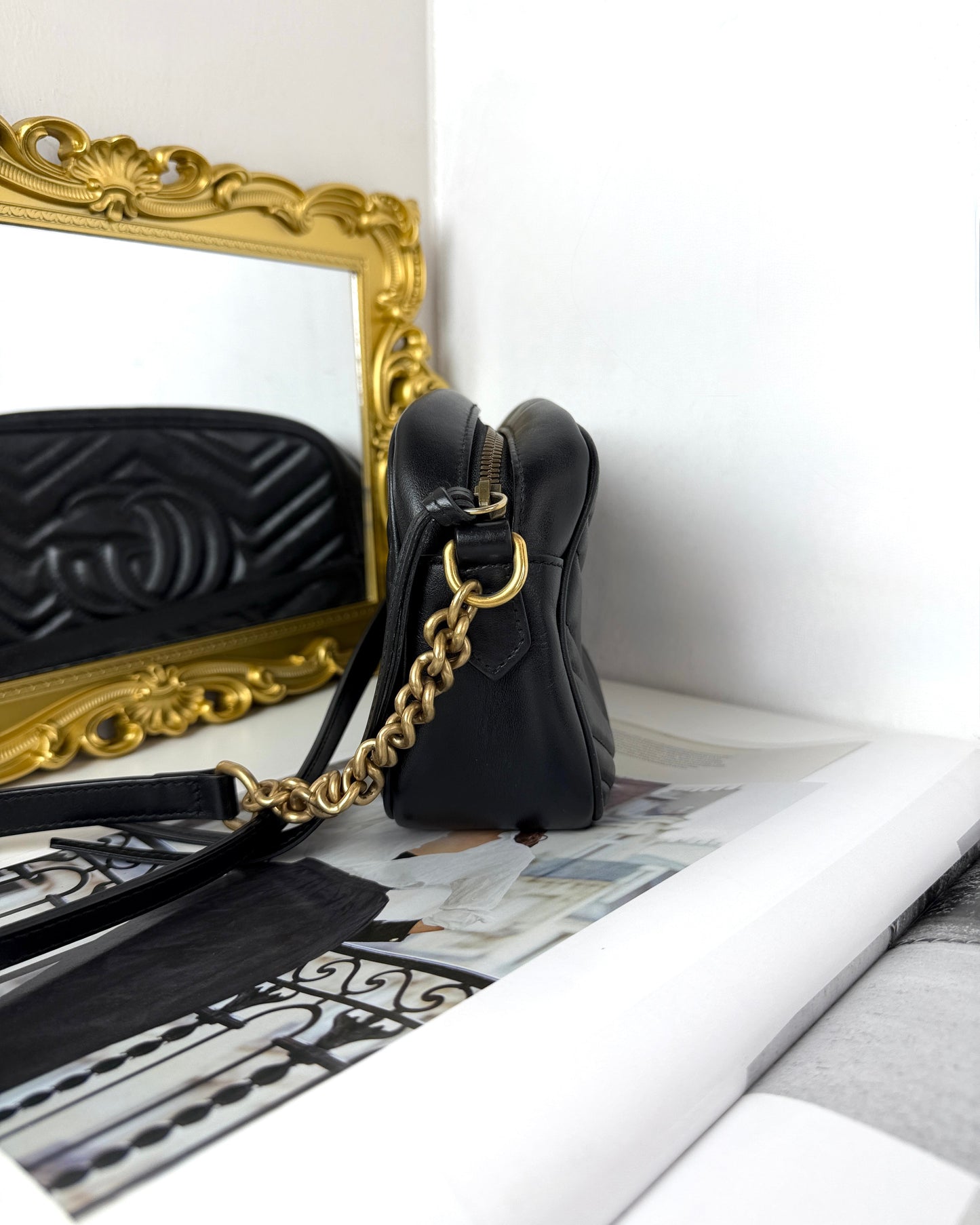 GG Marmont Matelassé Camera Bag