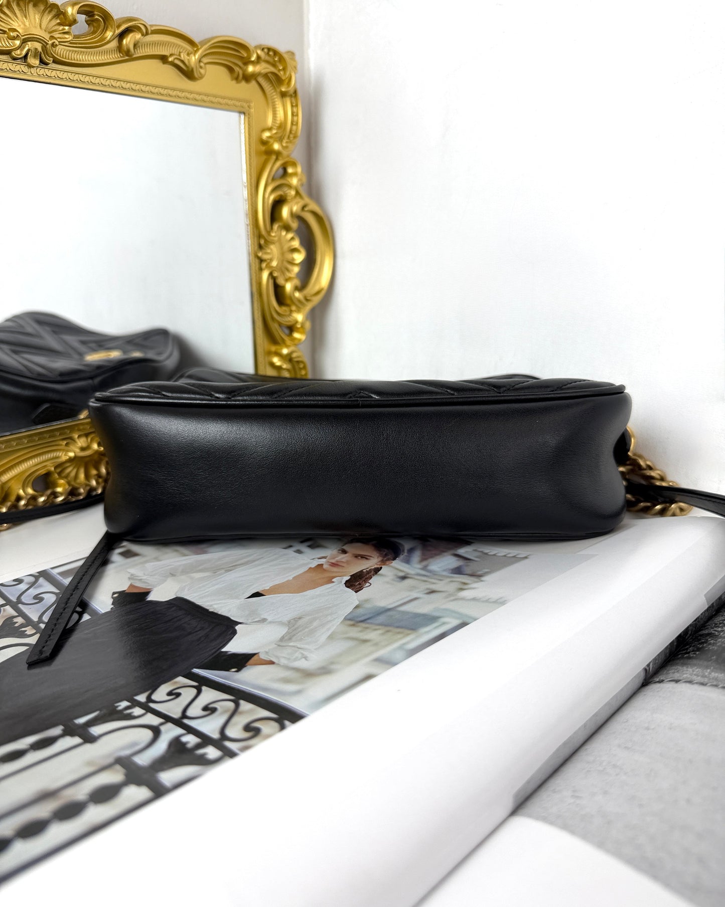 GG Marmont Matelassé Camera Bag