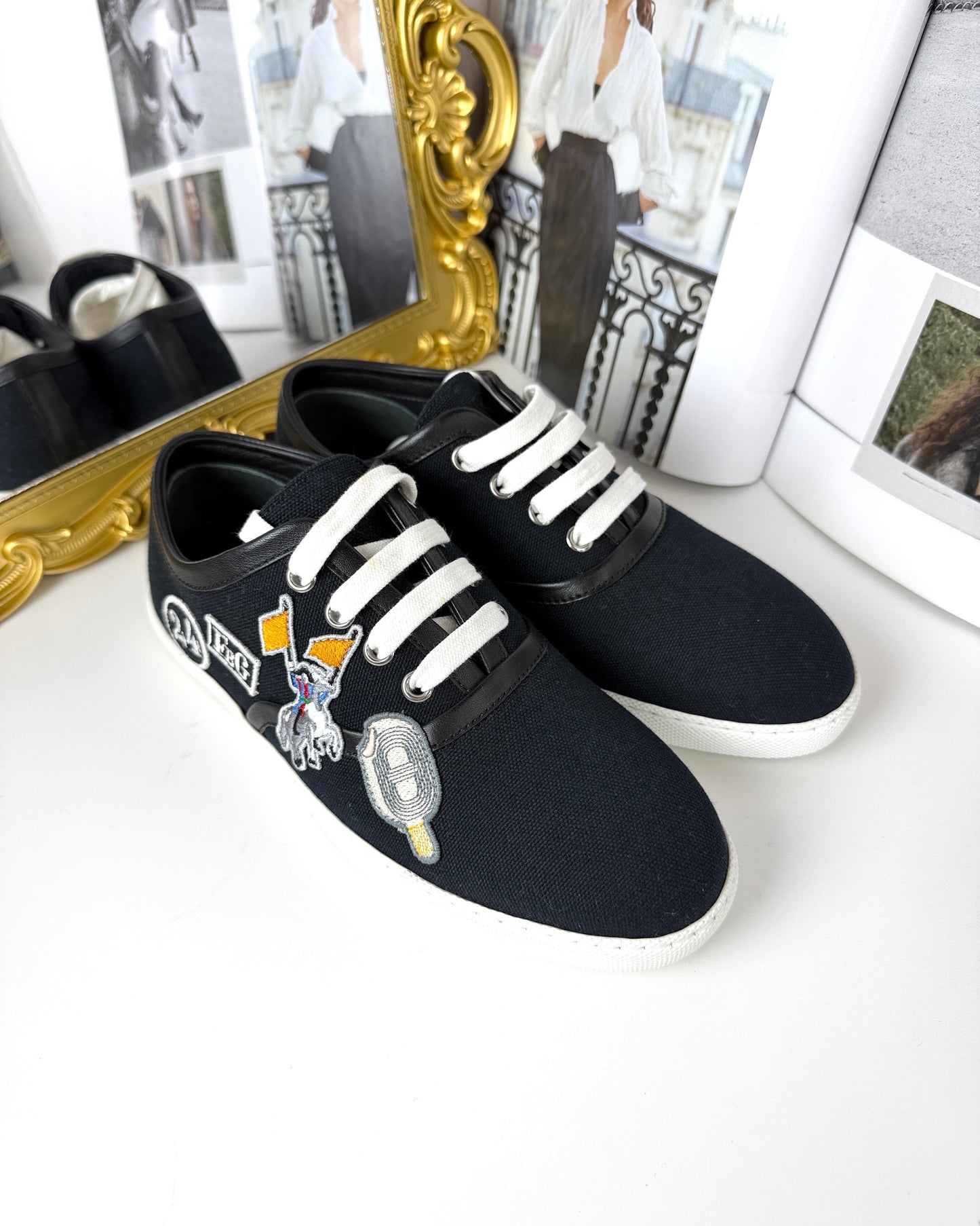 Innocent  Sneaker